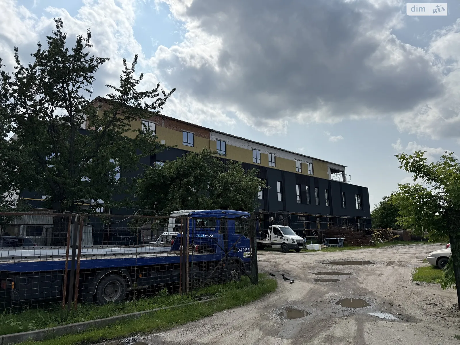 Продається приміщення вільного призначення 150 кв. м в 4-поверховій будівлі, цена: 165000 $ - фото 1
