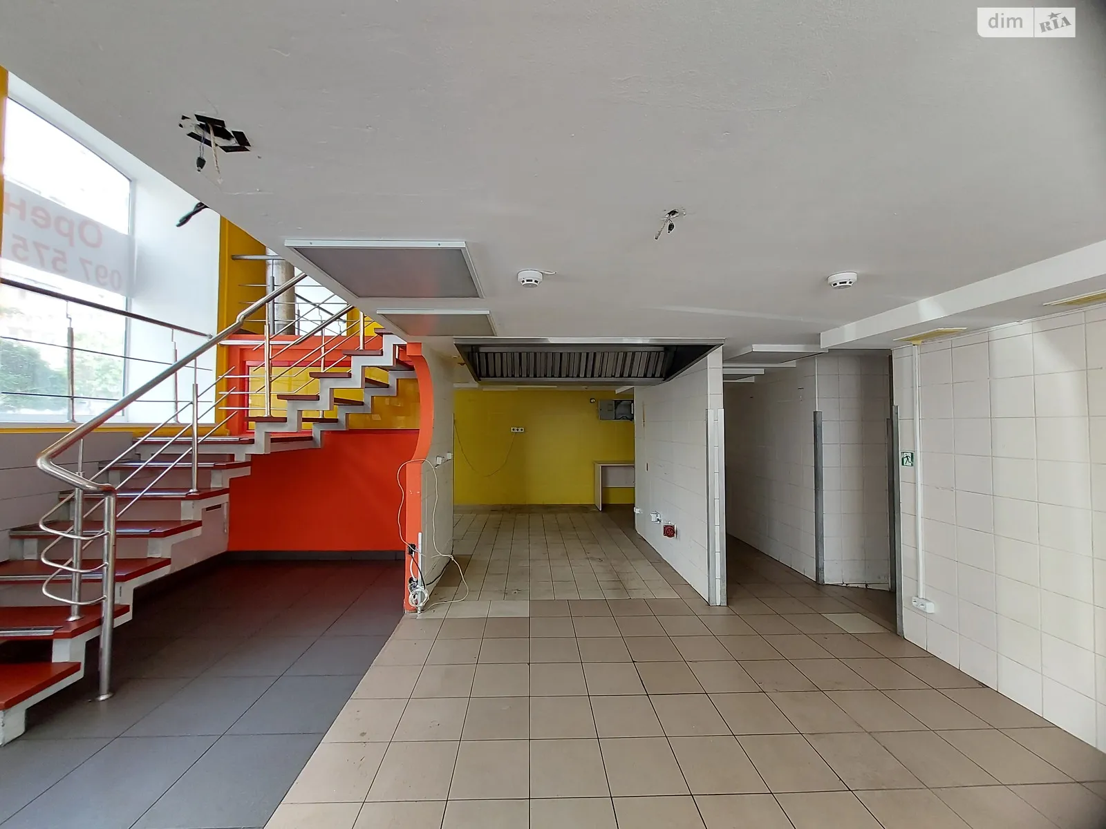 Здається в оренду приміщення вільного призначення 153 кв. м в 7-поверховій будівлі, цена: 70000 грн - фото 1
