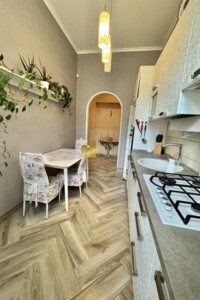 Довгострокова оренда квартири, Львів, р‑н. Франківський, Богуна Івана вулиця