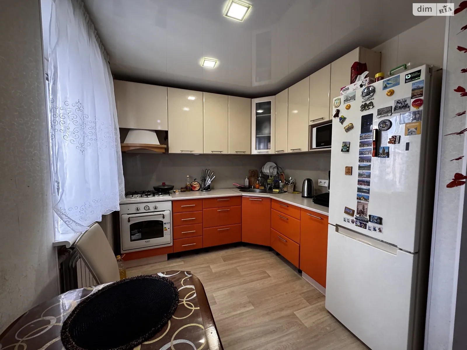 Продается 2-комнатная квартира 45 кв. м в Харькове, ул. Защитников Неба(Тобольская), 39 - фото 1
