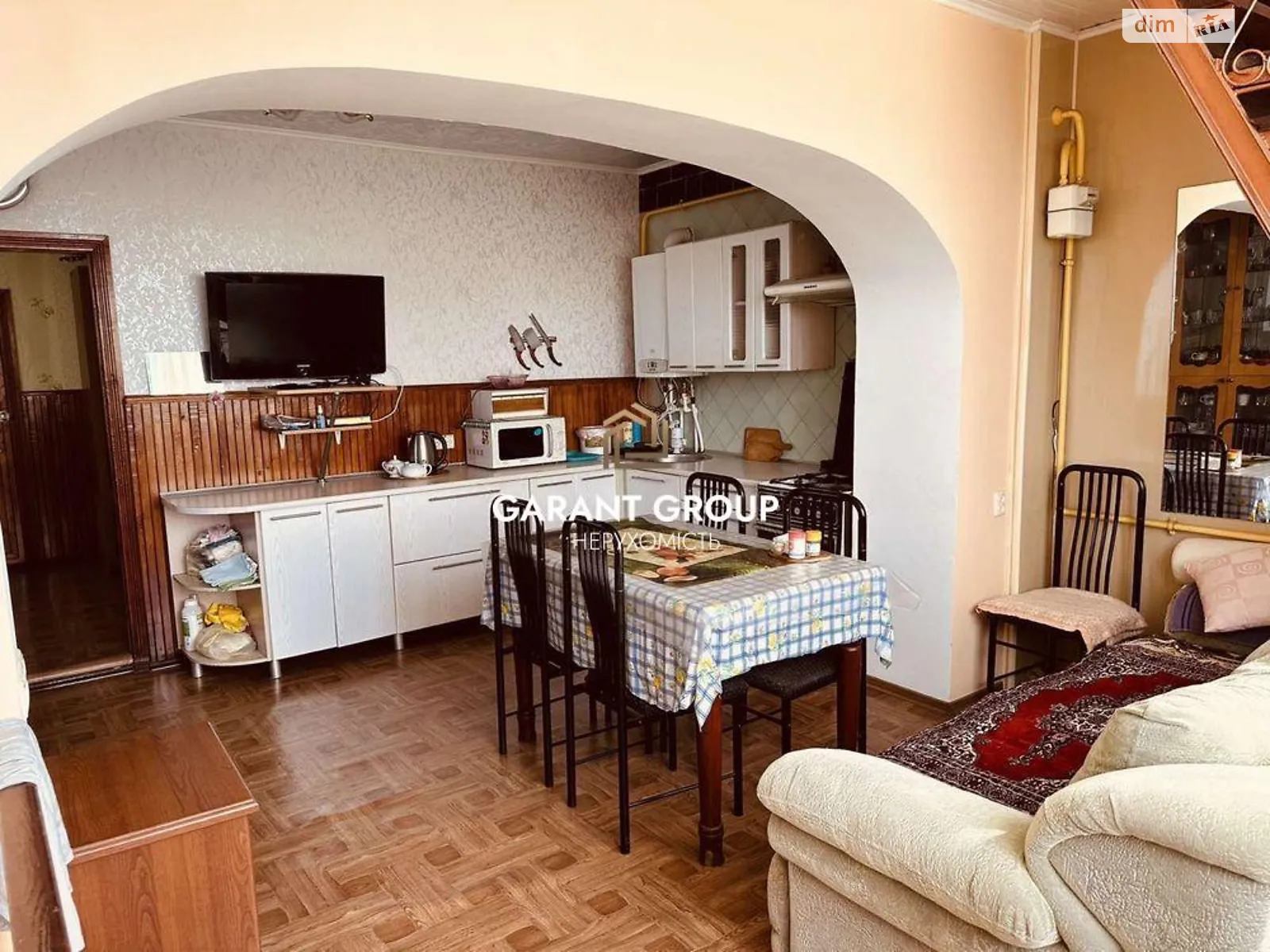 Продается дом на 2 этажа 95 кв. м с баней/сауной, цена: 70000 $ - фото 1