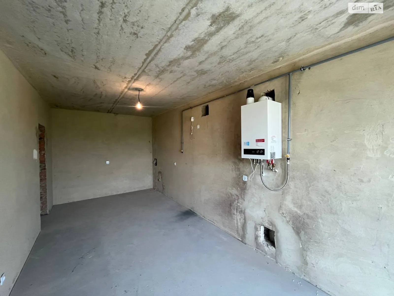 Продається 2-кімнатна квартира 63 кв. м у Рівному, вул. Студентська, 24 - фото 1