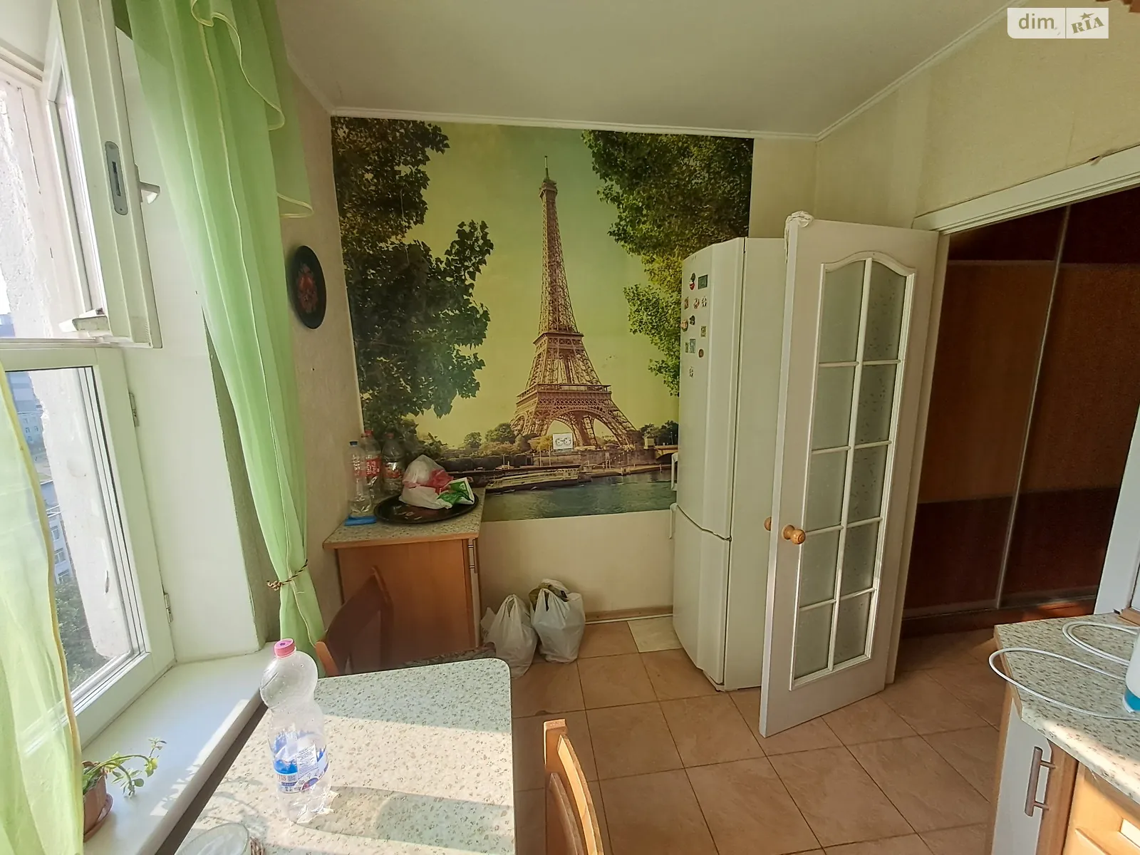 Здається в оренду кімната 80 кв. м у Києві, цена: 3500 грн - фото 1