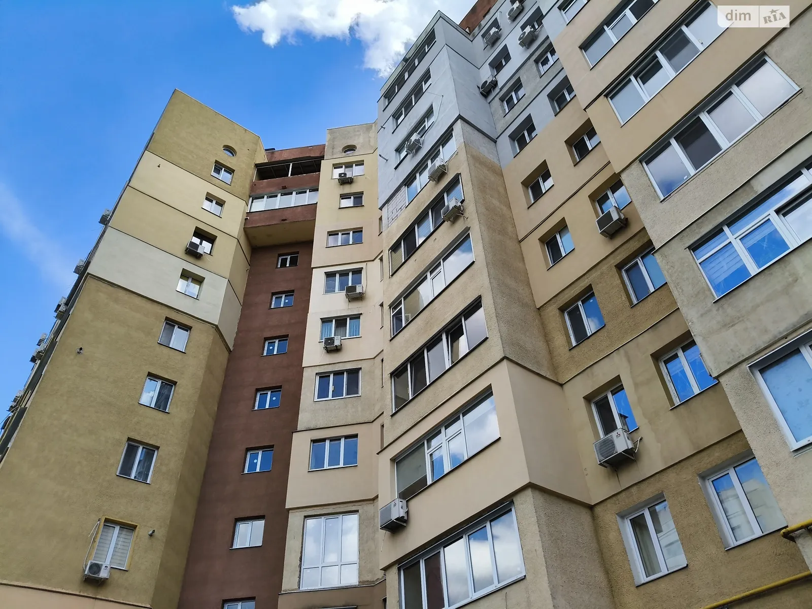 Продается 2-комнатная квартира 78.1 кв. м в Харькове, ул. Нескореных(Героев Труда), 32Г - фото 1