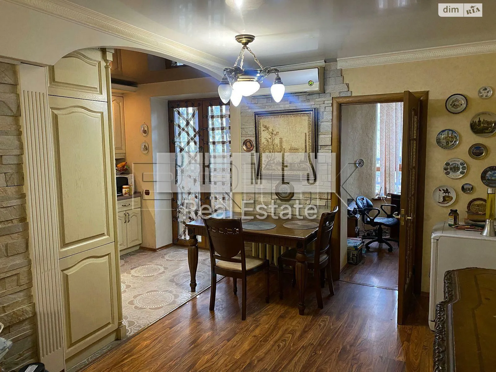 Продается 4-комнатная квартира 82 кв. м в, цена: 164000 $ - фото 1