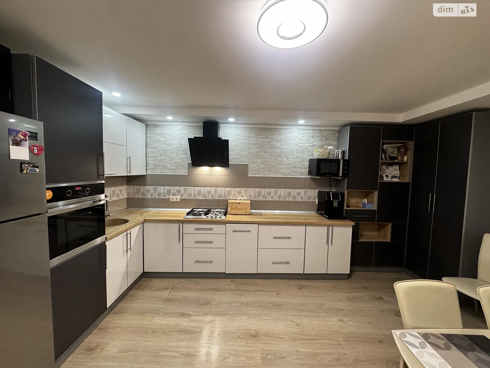 Продається 2-кімнатна квартира 68 кв. м у Сумах, просп. Михайла Лушпи, 5 корпус 25 - фото 1