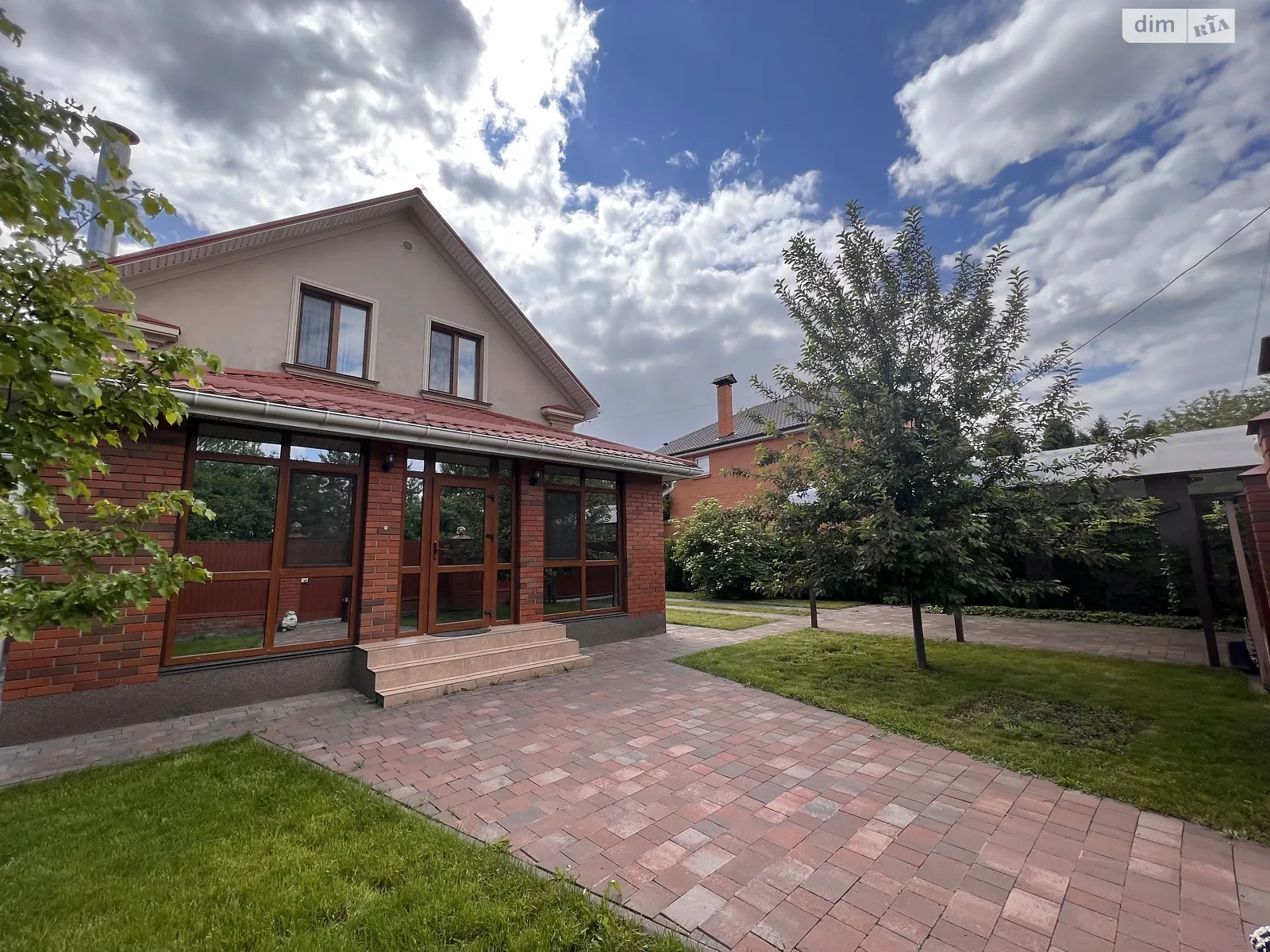 Продається будинок 2 поверховий 145.4 кв. м з садом, цена: 207500 $ - фото 1