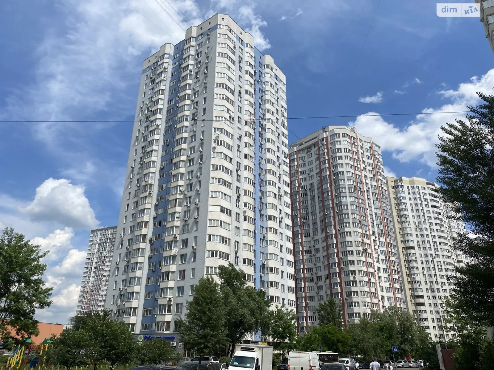 Продається 2-кімнатна квартира 78.5 кв. м у Києві, вул. Олени Пчілки, 6 - фото 1