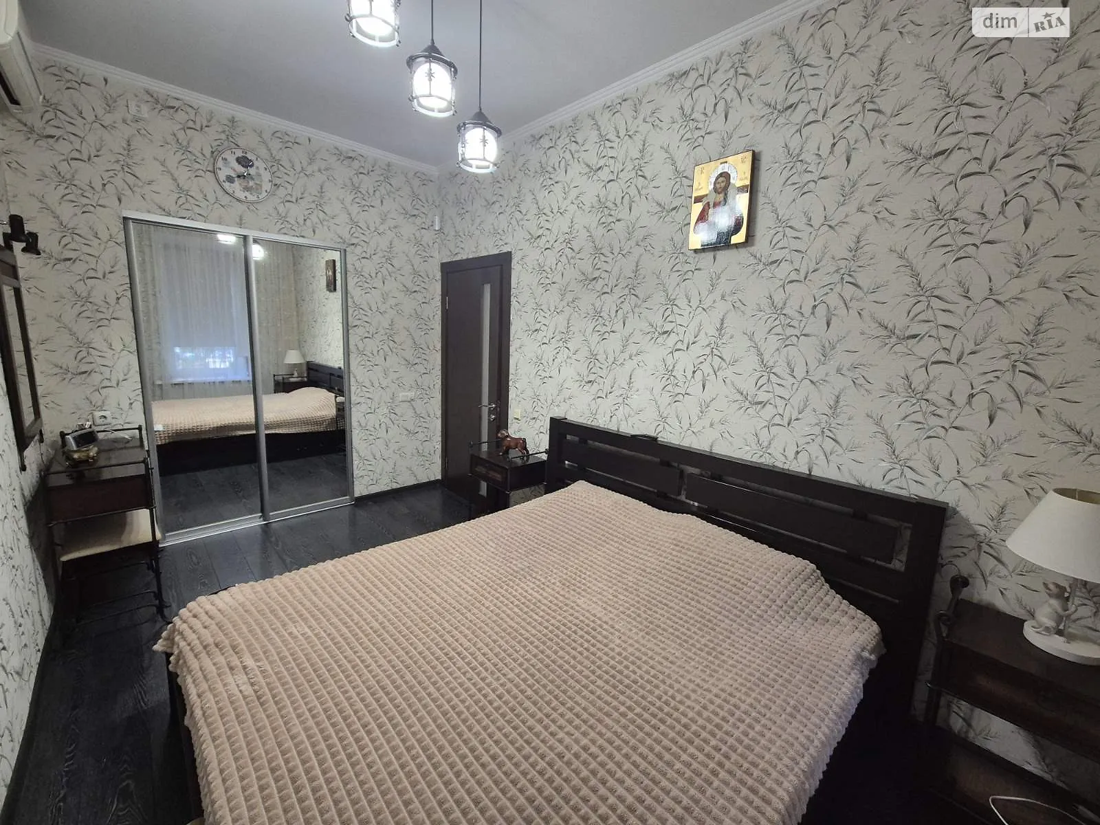 Продается 5-комнатная квартира 111.9 кв. м в Одессе, ул. Канатная, 62 - фото 1