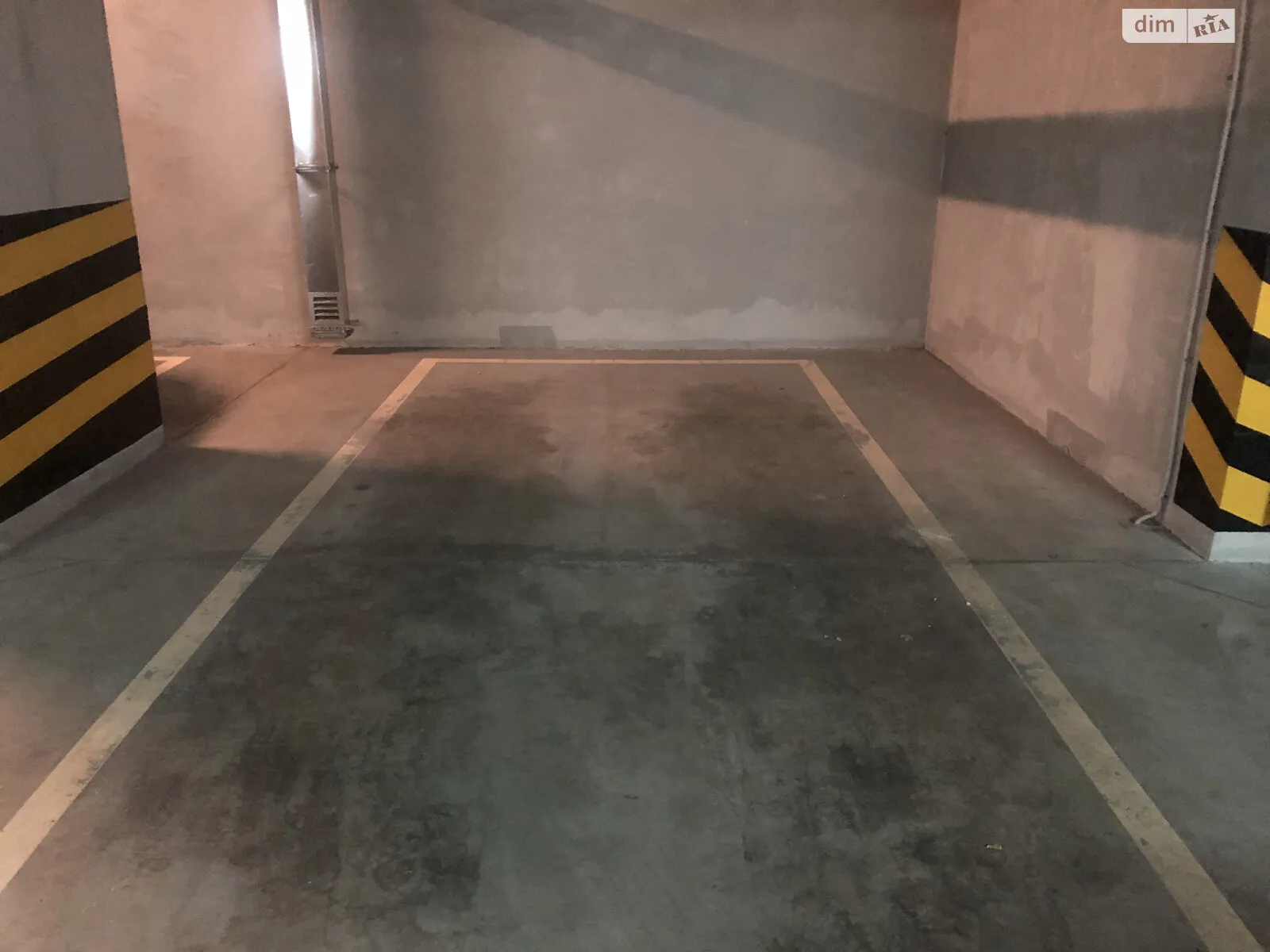 Продается подземный паркинг под легковое авто на 13.5 кв. м, цена: 25250 $ - фото 1