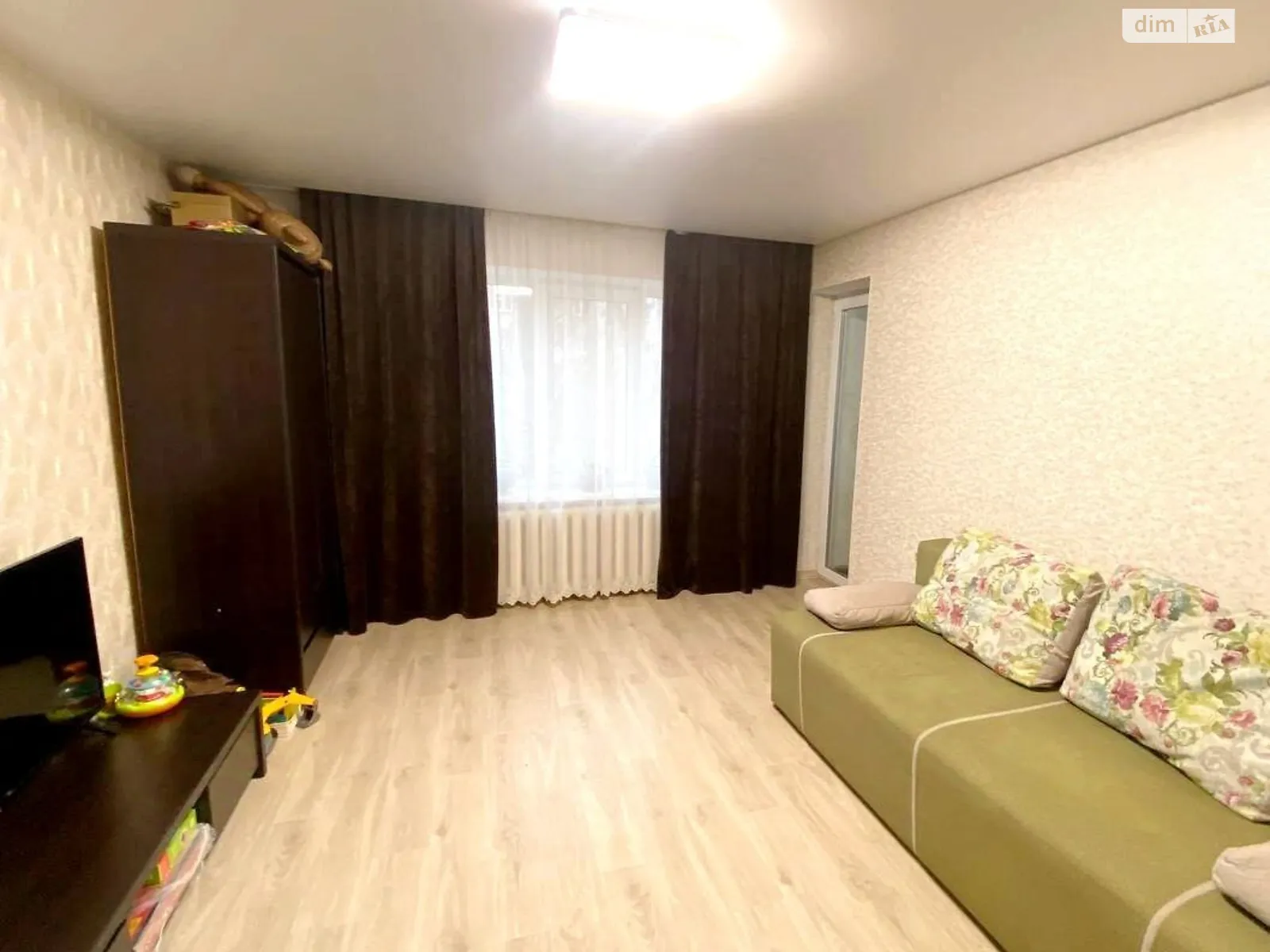 Продается 2-комнатная квартира 48 кв. м в Днепре, ул. Космонавтов - фото 1