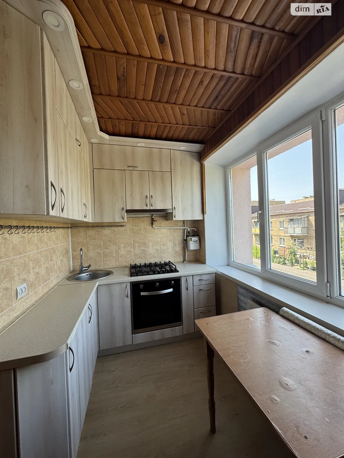 Продається 2-кімнатна квартира 37 кв. м у Гостомелі, вул. Рекунова, 5 - фото 1