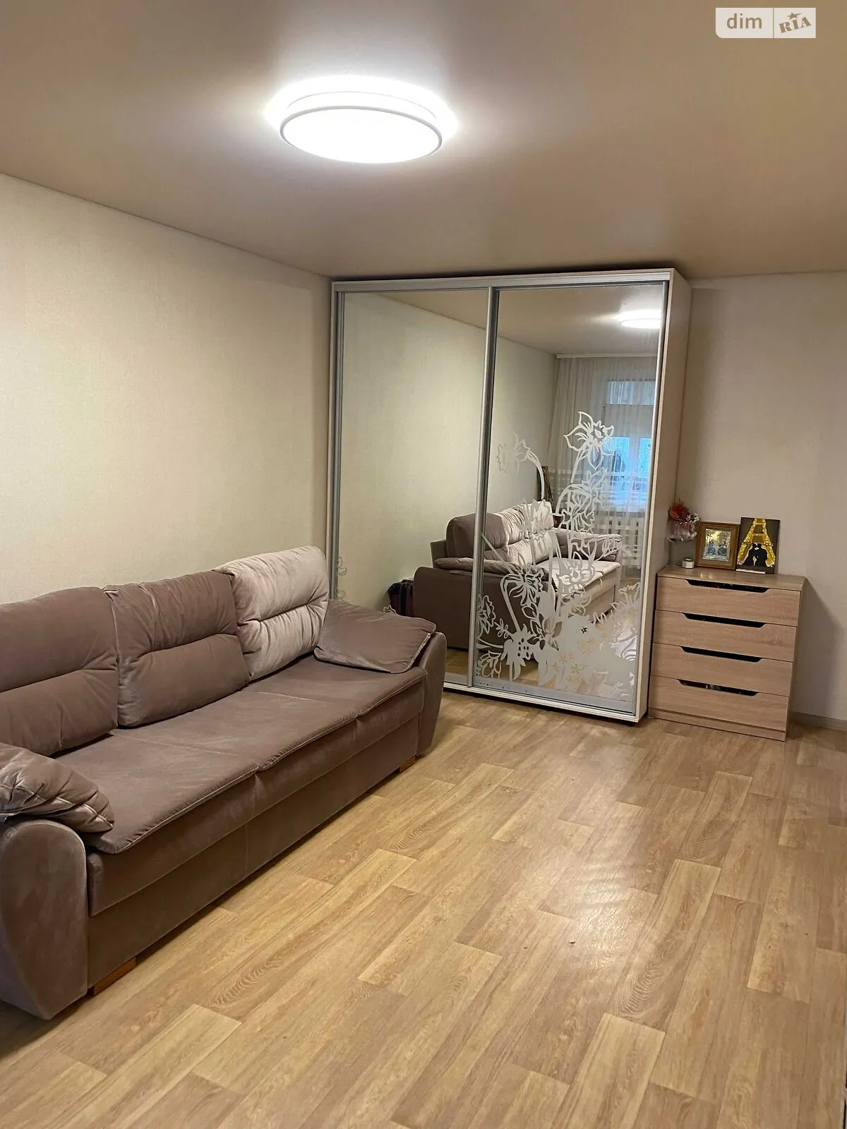 Продается 1-комнатная квартира 31.9 кв. м в Днепре, просп. Поля Александра - фото 1