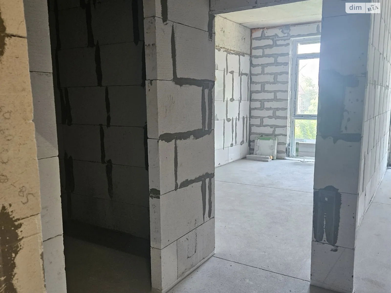 Продается 1-комнатная квартира 43 кв. м в Одессе, ул. Дачная - фото 1