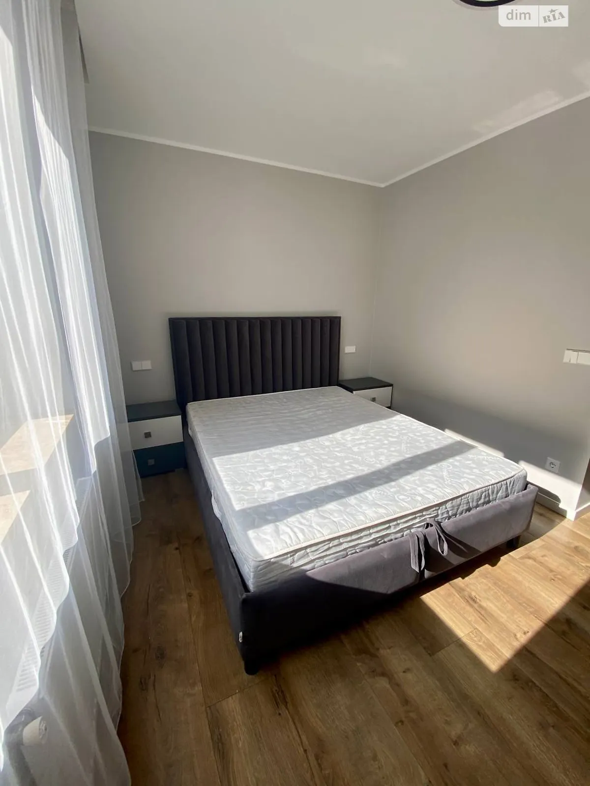 Сдается в аренду 3-комнатная квартира 85 кв. м в Винниках, ул. Академика Сахарова - фото 1