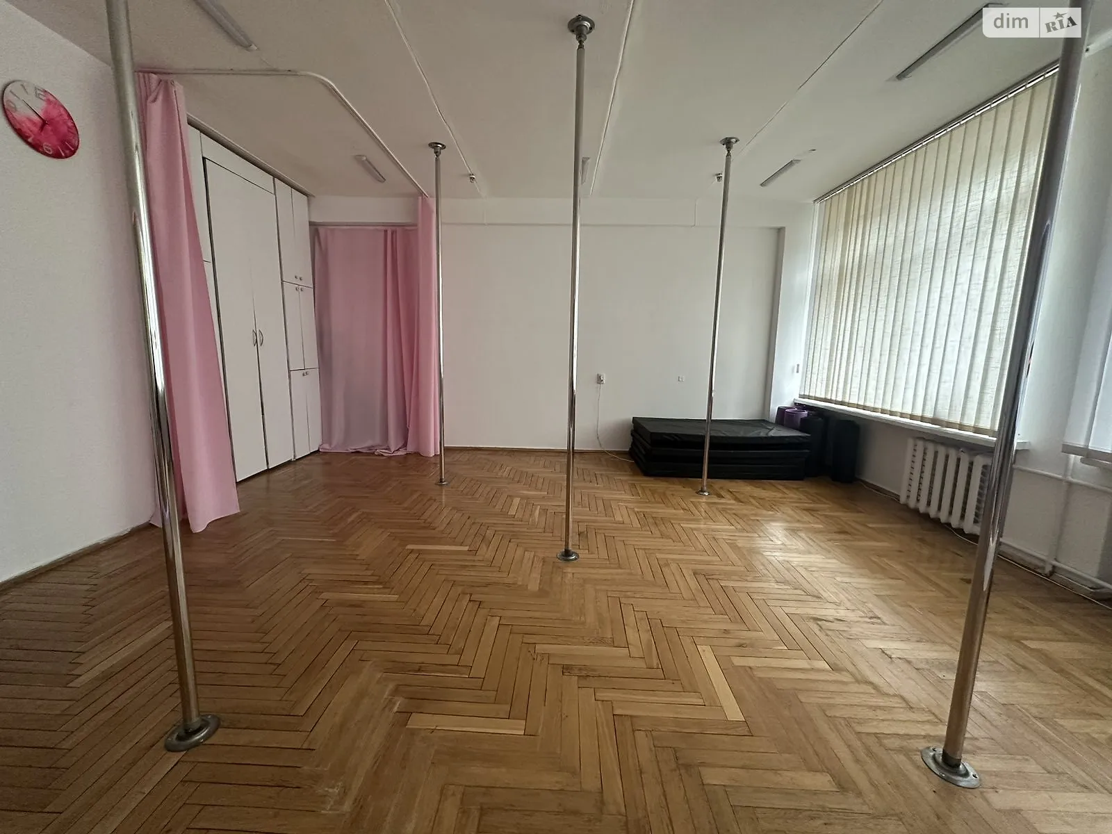 Здається в оренду офіс 36 кв. м в бізнес-центрі, цена: 4420 грн - фото 1