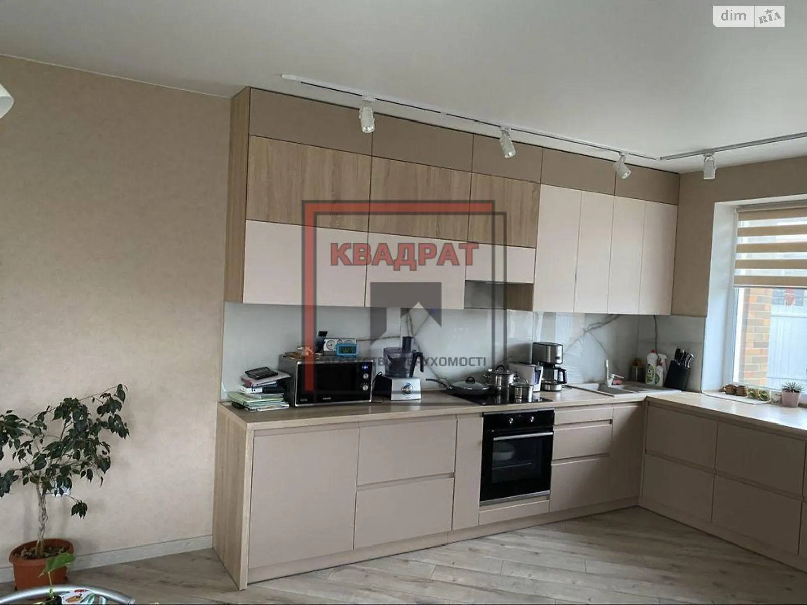 Продается одноэтажный дом 165.7 кв. м с камином, цена: 150000 $ - фото 1