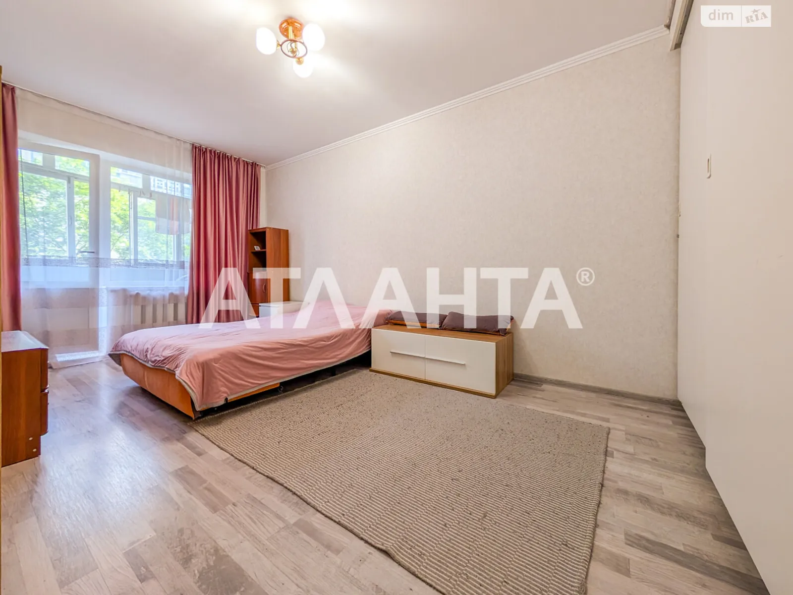 Продается 1-комнатная квартира 34.3 кв. м в Одессе, ул. Академика Королева - фото 1