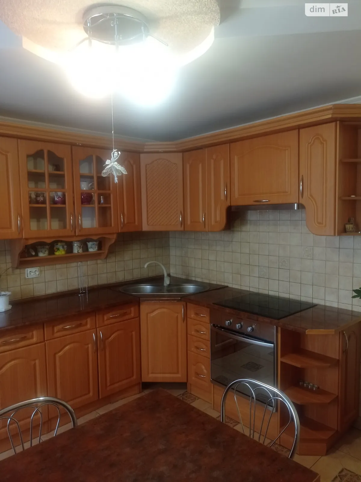 3-кімнатна квартира 72 кв. м у Тернополі, бул. Просвіти, 12 - фото 1