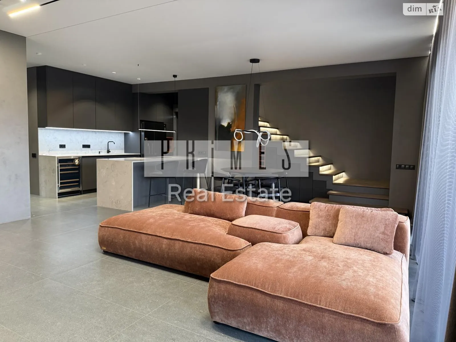 Продается дом на 2 этажа 178 кв. м с мебелью, цена: 418000 $ - фото 1