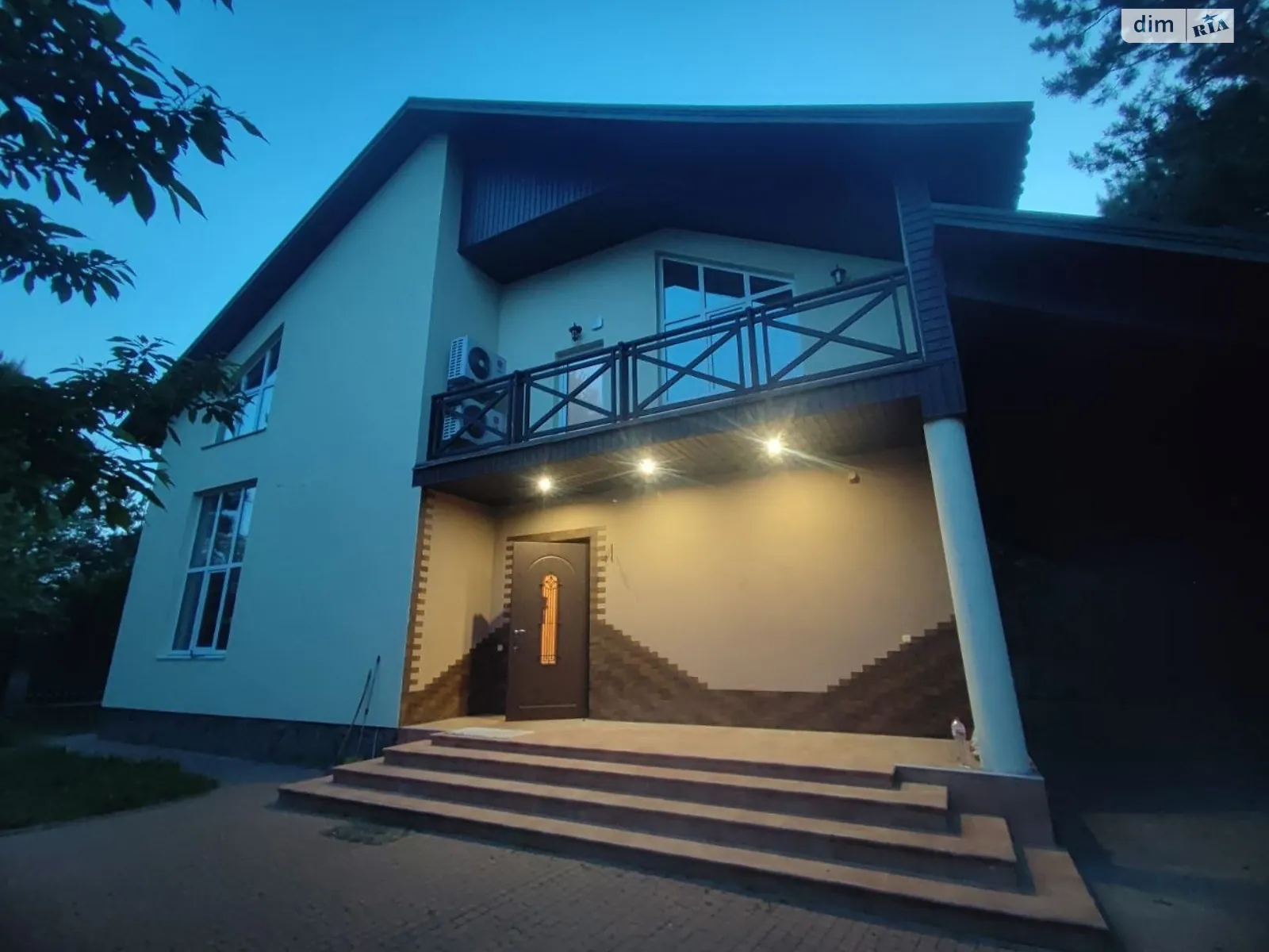 Продається будинок 2 поверховий 242 кв. м з мансардою, цена: 260000 $ - фото 1