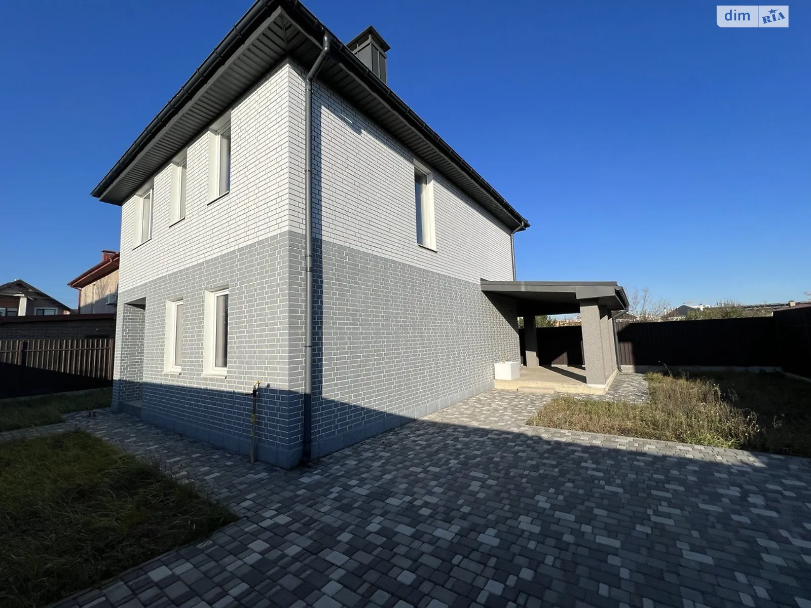 Продается дом на 2 этажа 133 кв. м с террасой, цена: 125000 $ - фото 1