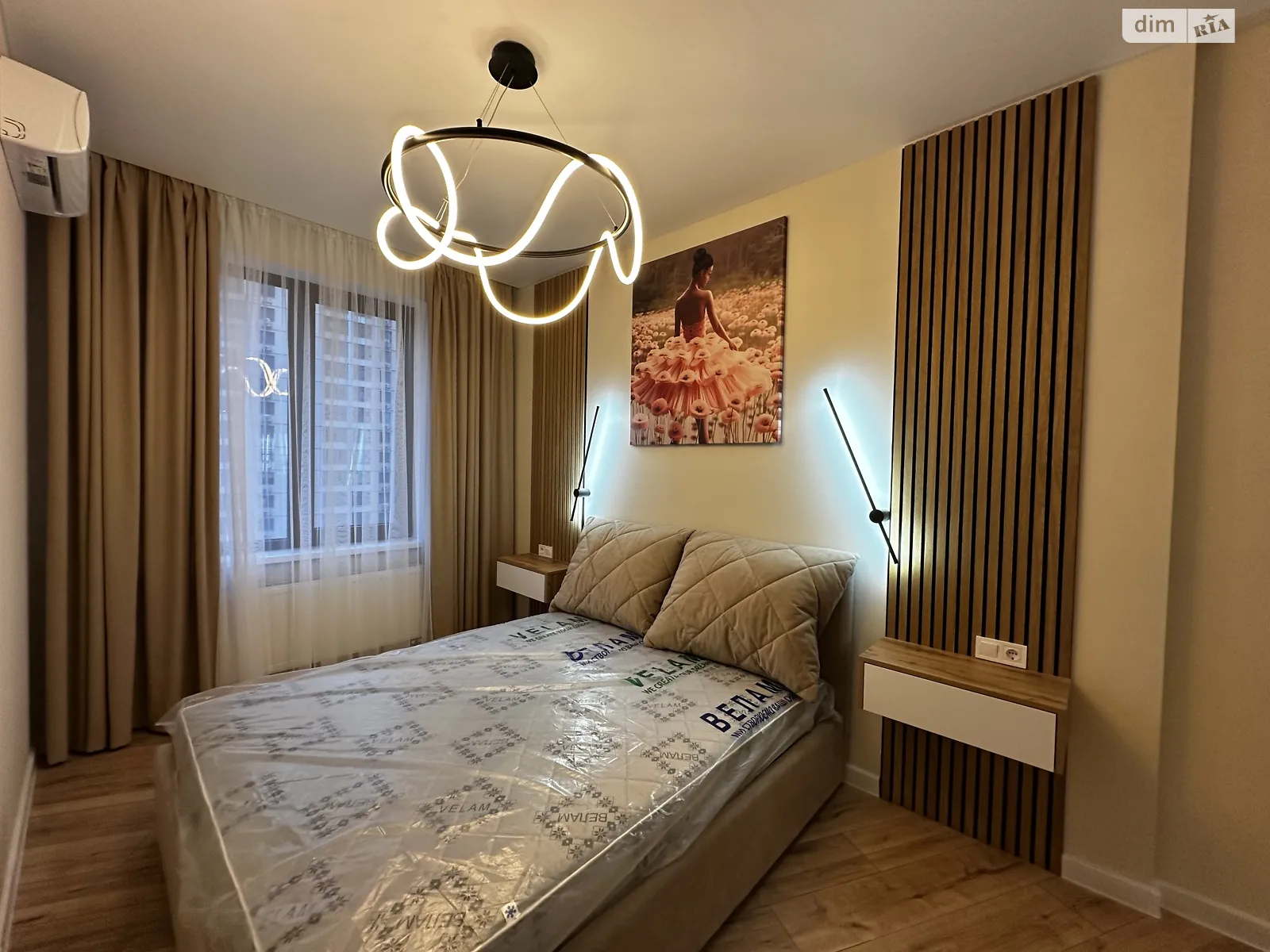 Продается 1-комнатная квартира 48 кв. м в Одессе, ул. Генуэзская - фото 1