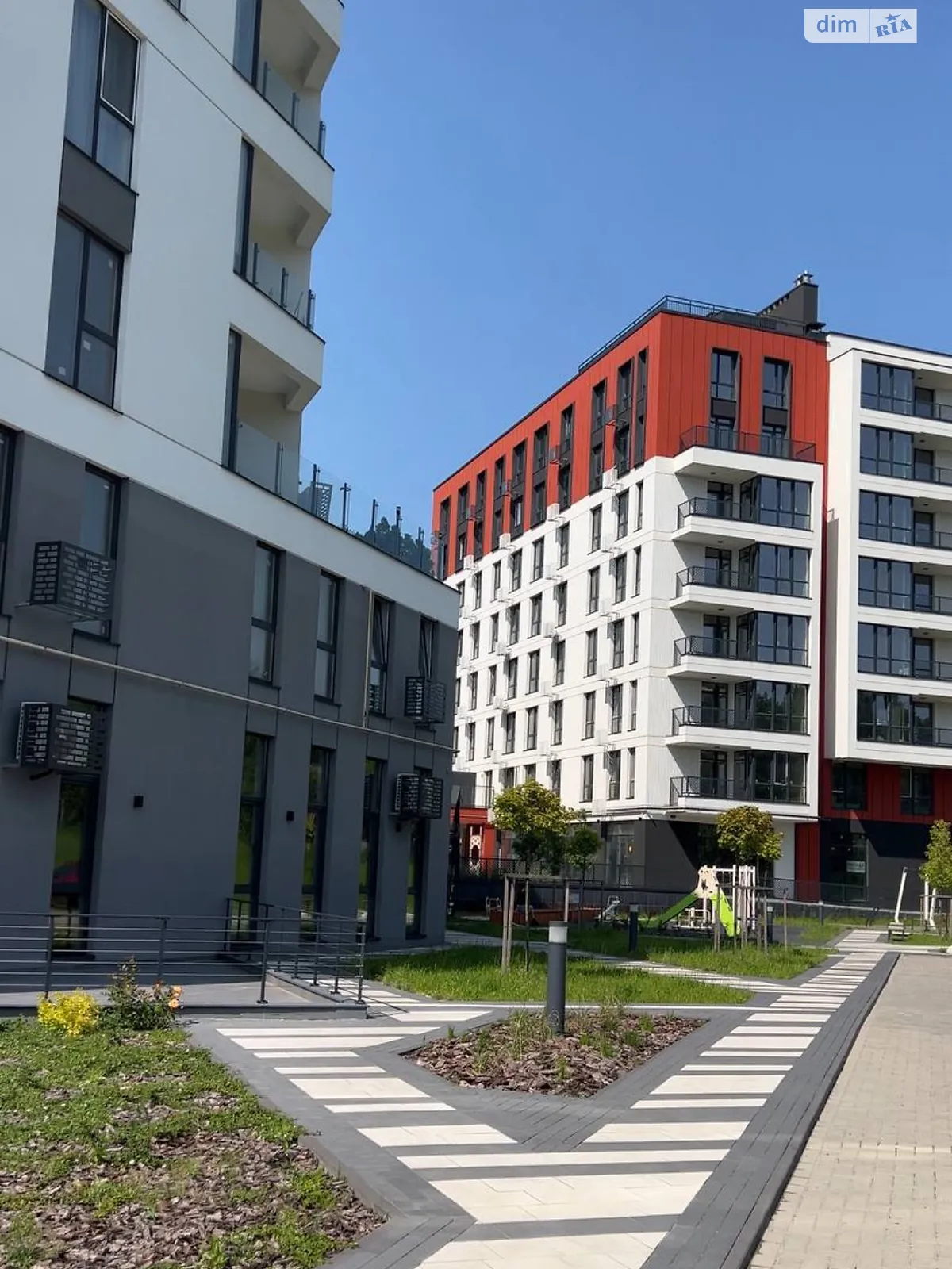 Продается 3-комнатная квартира 112.2 кв. м в Львове, ул. Пимоненко Николая, 18 - фото 1