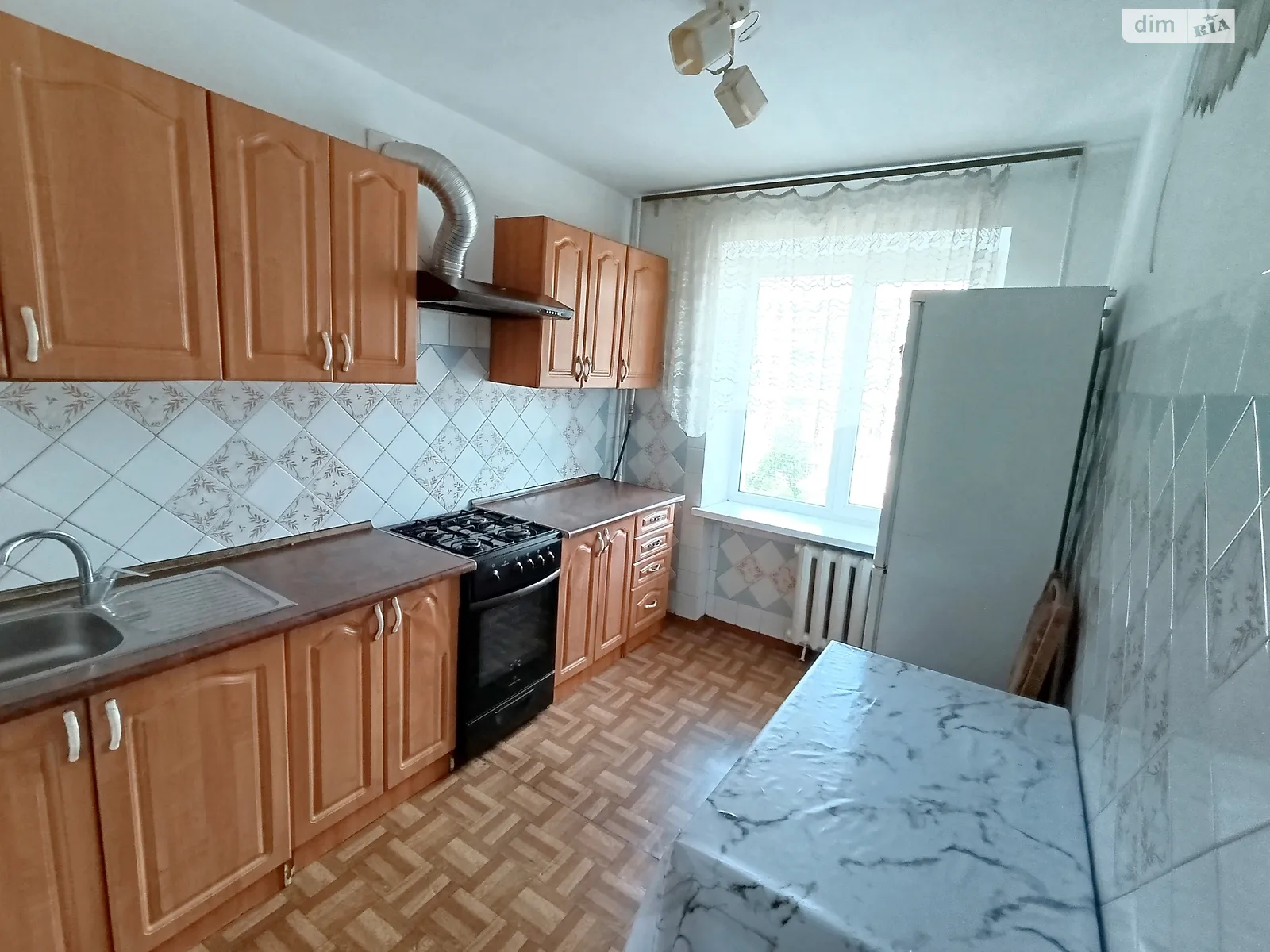 Продается 3-комнатная квартира 66 кв. м в Хмельницком, ул. Романа Шухевича(Курчатова), 1А - фото 1