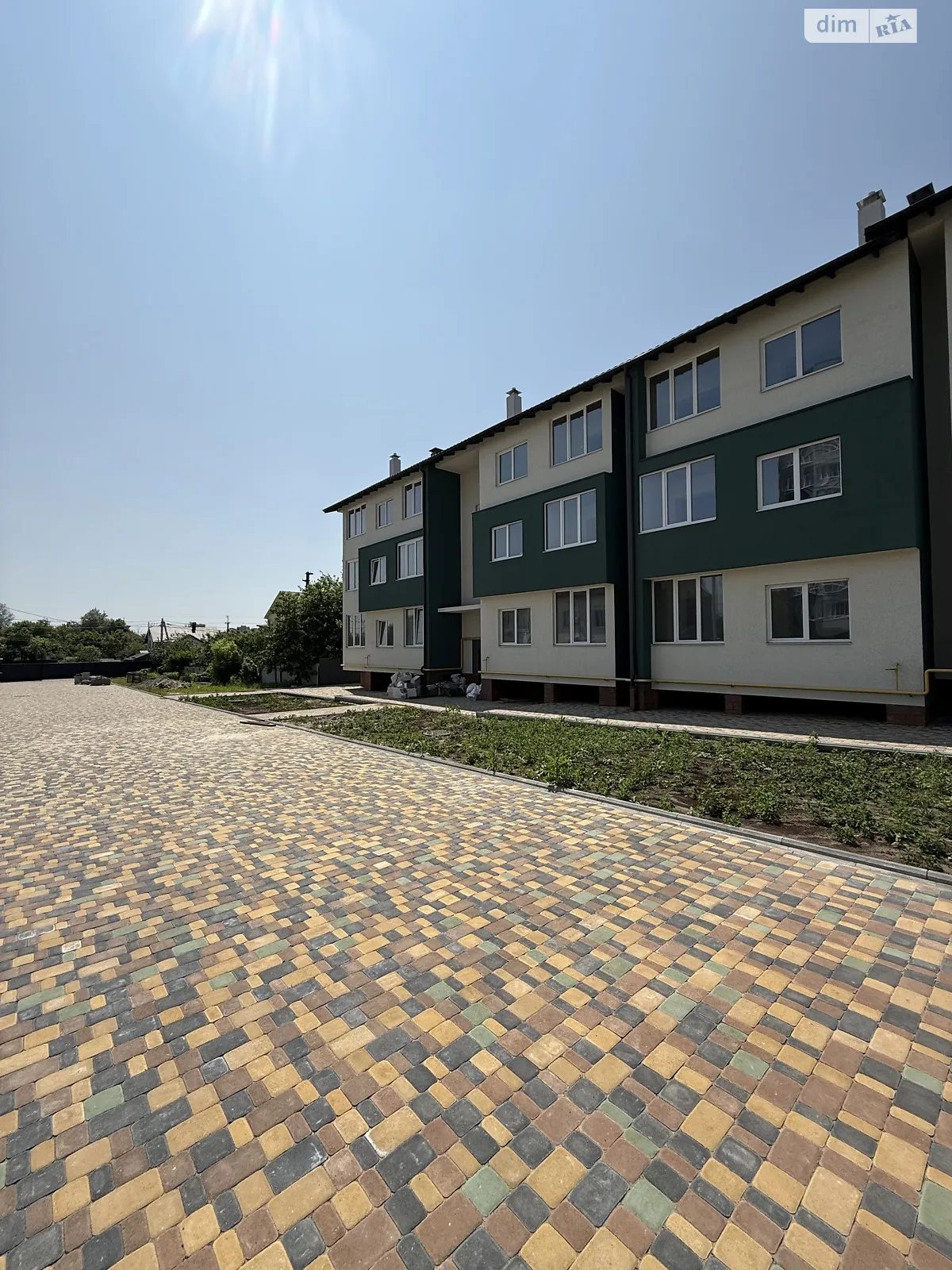 Продается 2-комнатная квартира 70 кв. м в Буче, ул. Владимира Грушевского, 4Б - фото 1