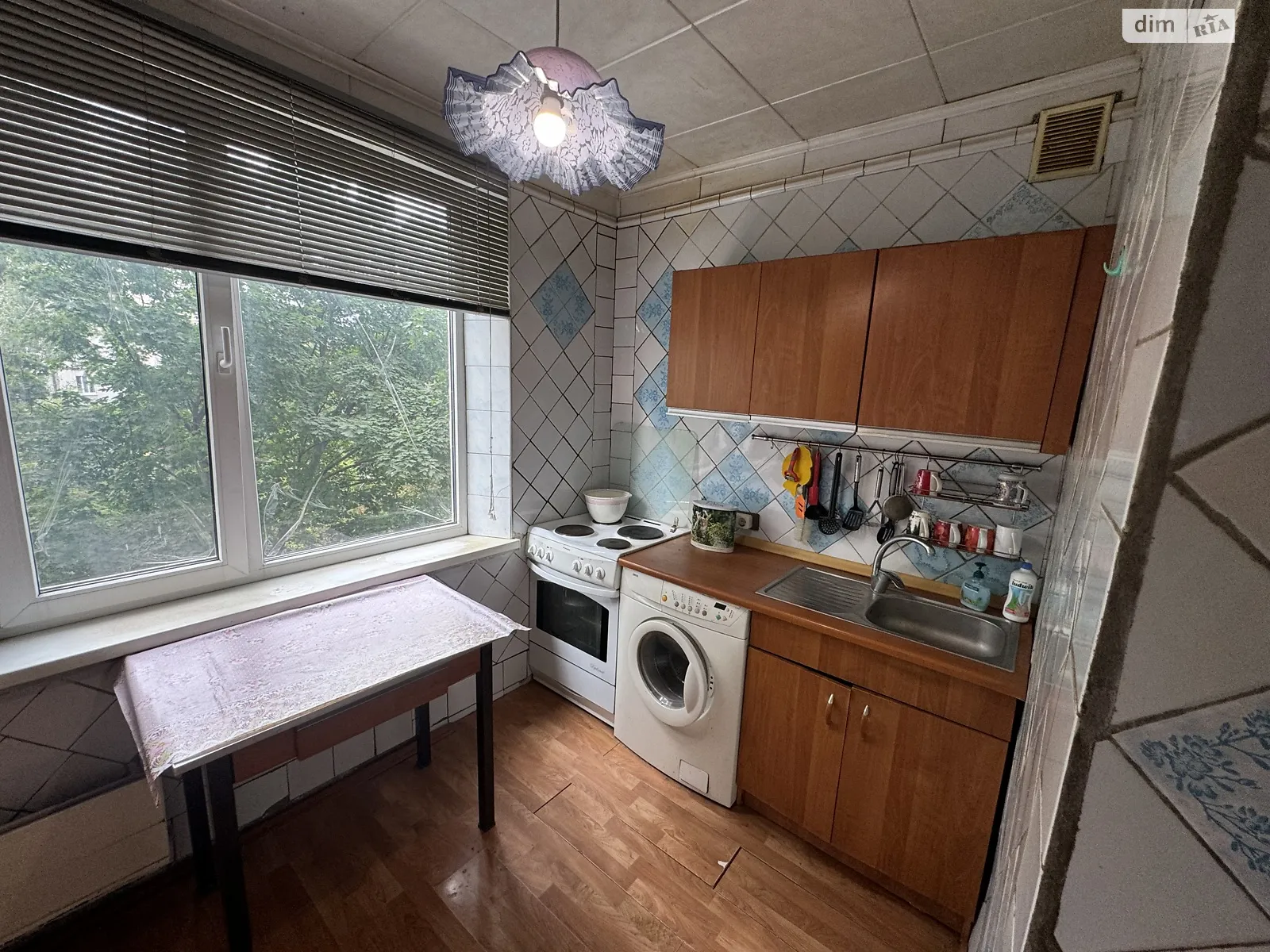 Продается 3-комнатная квартира 65 кв. м в Харькове, ул. Амосова, 36 - фото 1