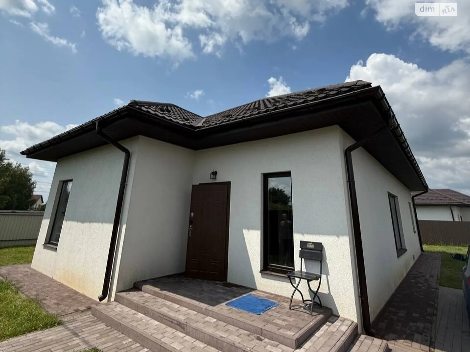 Продается одноэтажный дом 115 кв. м с подвалом, цена: 149000 $ - фото 1