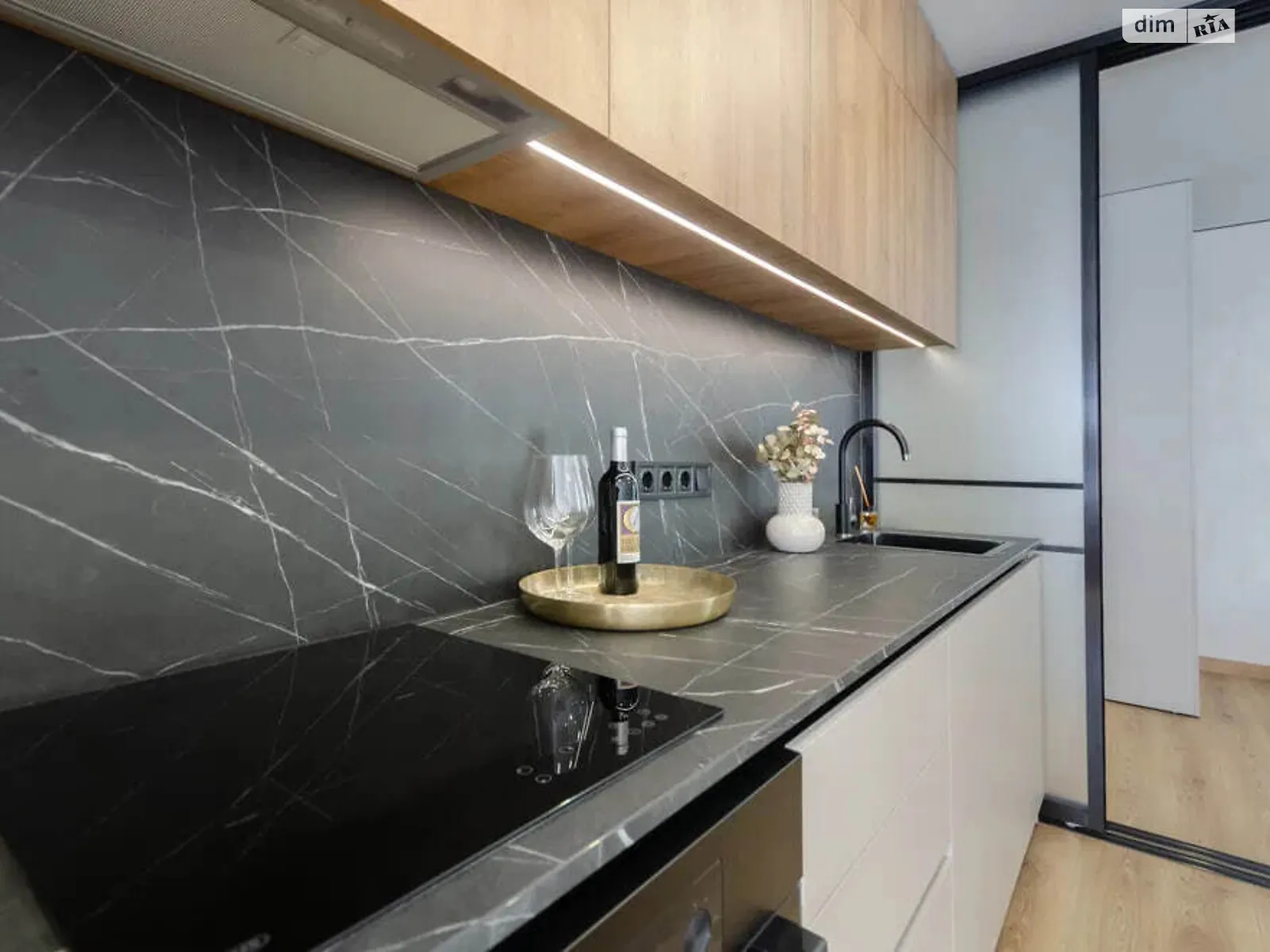 Продается 2-комнатная квартира 41 кв. м в Новоселках, ул. Озёрная, 27А - фото 1