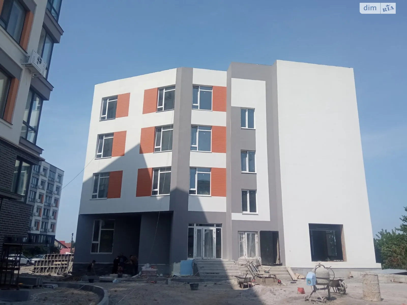 Продається 1-кімнатна квартира 45.05 кв. м у Вінниці, пл. Івана Богуна, 27 - фото 1