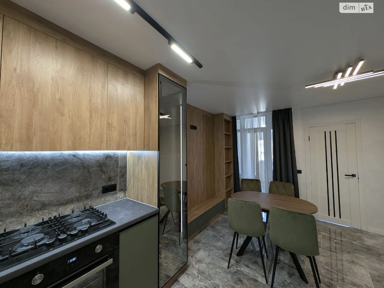 2-кімнатна квартира 70 кв. м у Тернополі, вул. Київська, 9Д - фото 1