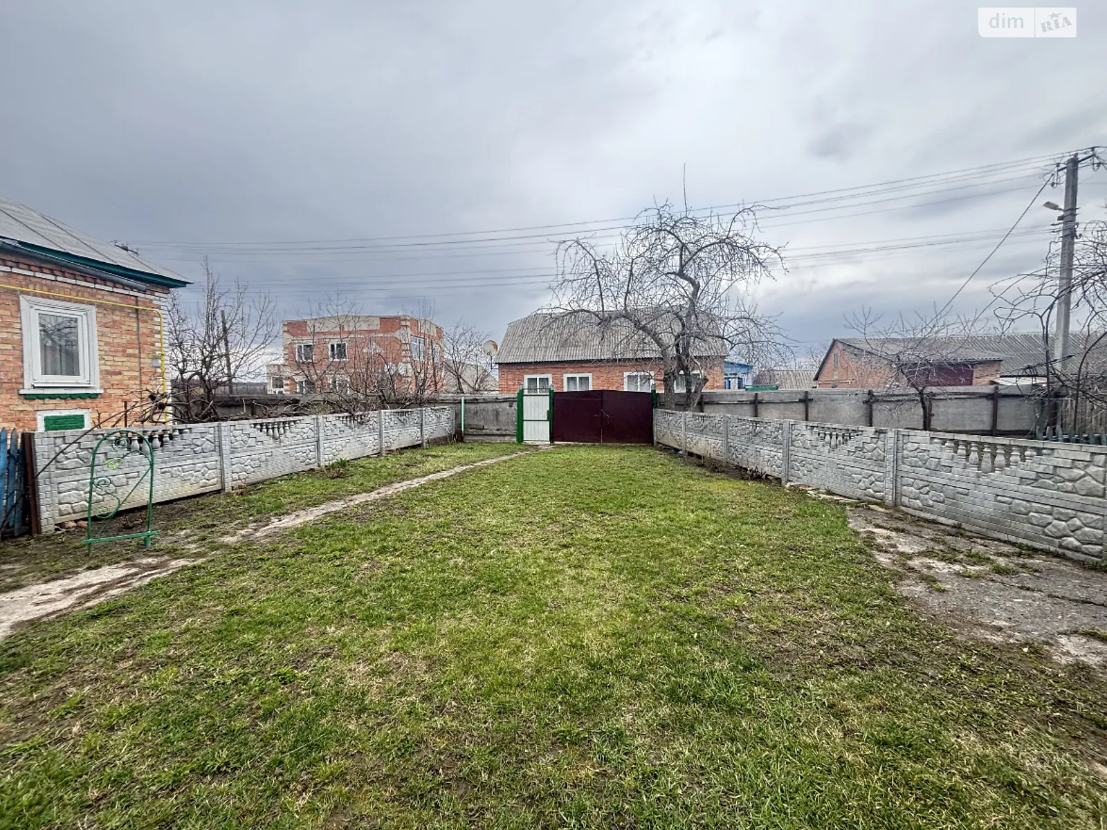 Продається одноповерховий будинок 76 кв. м з гаражем, цена: 25000 $ - фото 1