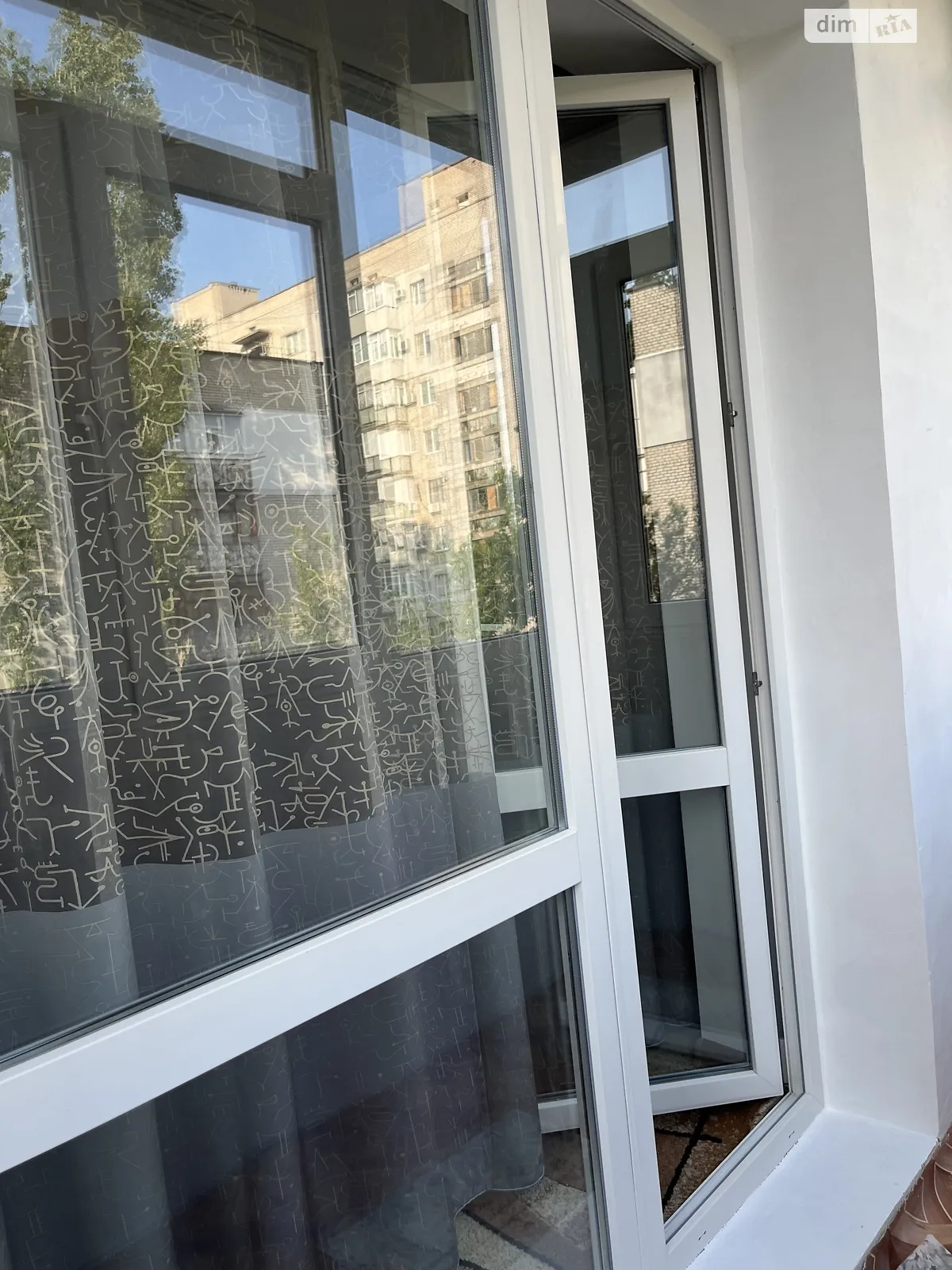 Продается 3-комнатная квартира 57 кв. м в Николаеве, ул. Мореходная, 9 - фото 1