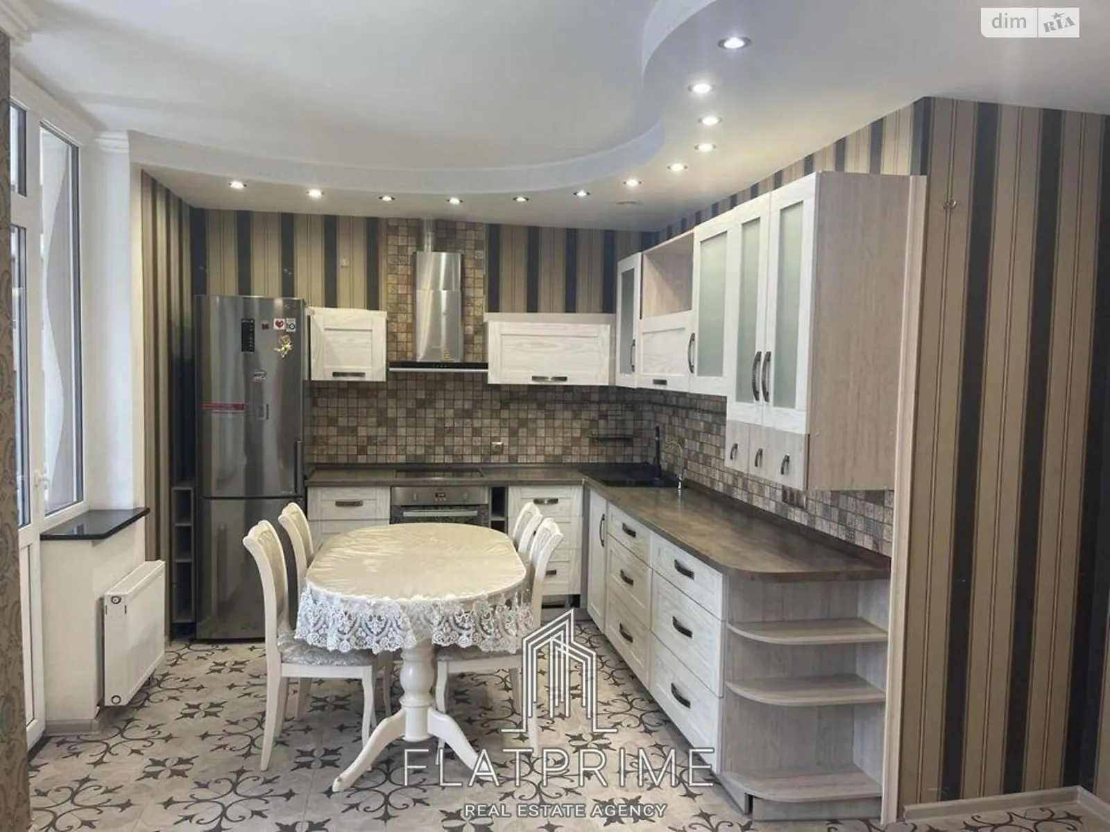 Продается 3-комнатная квартира 74 кв. м в Киеве, ул. Урловская, 23В - фото 1