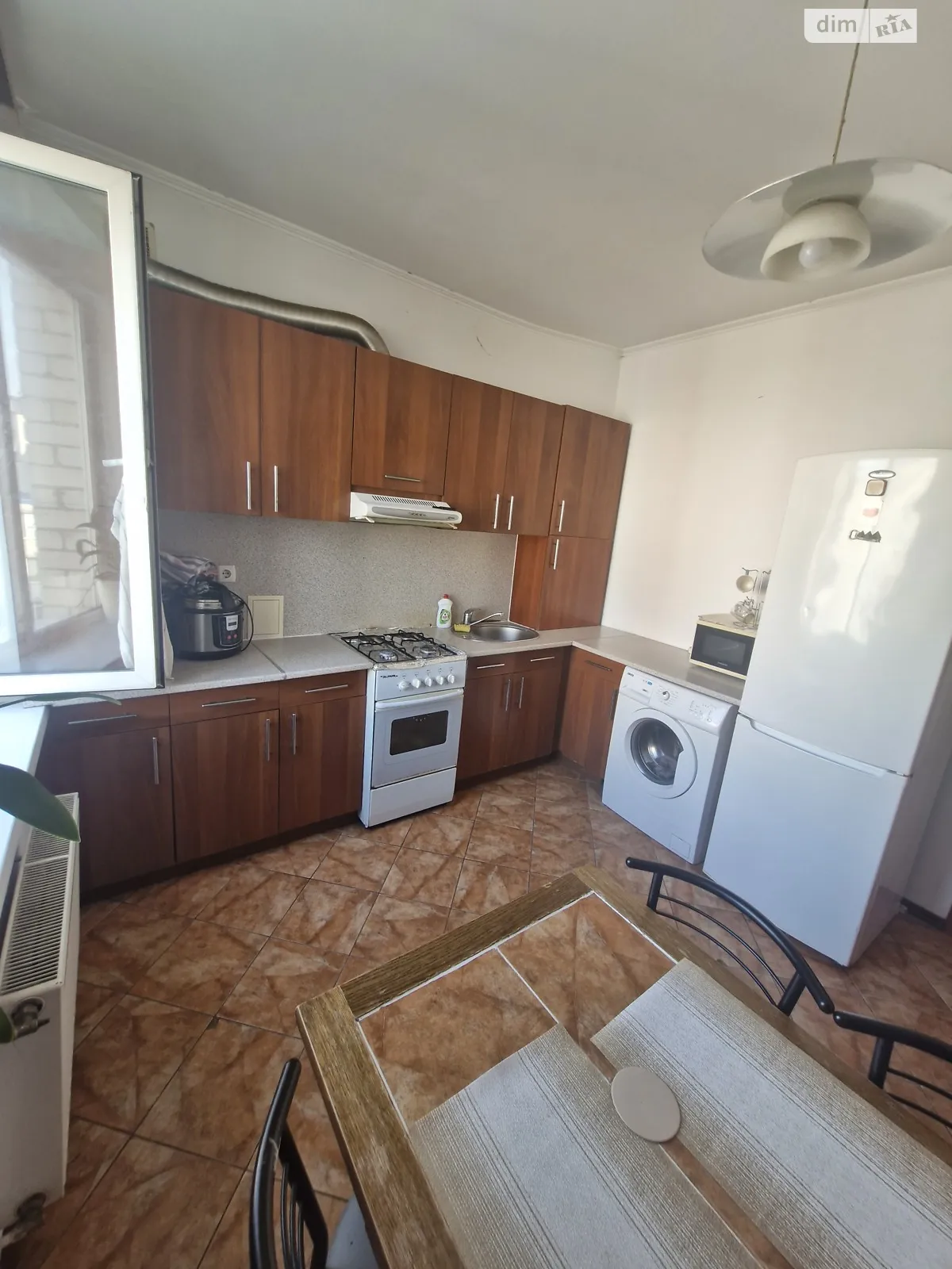 Продается 3-комнатная квартира 73 кв. м в Виннице, ул. Академика Ющенка, 12 - фото 1