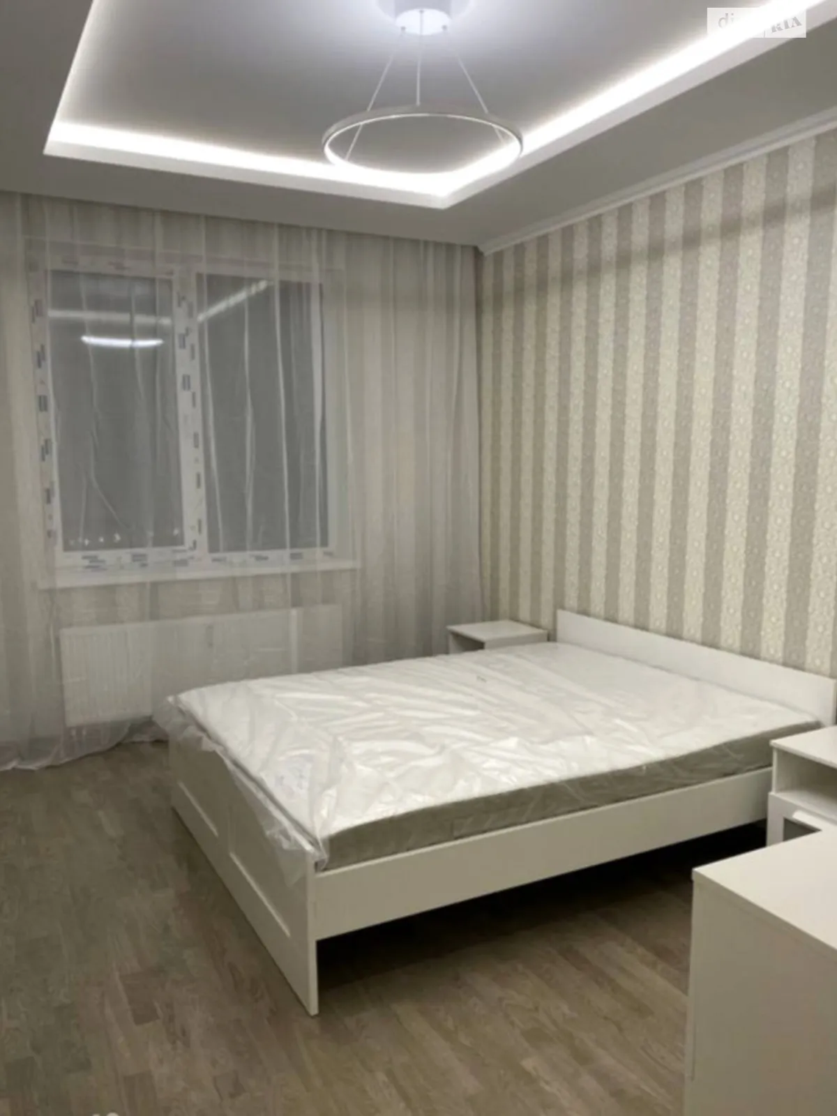 Здається в оренду 1-кімнатна квартира 52 кв. м у Одесі, пров. Іспанський, 1 - фото 1