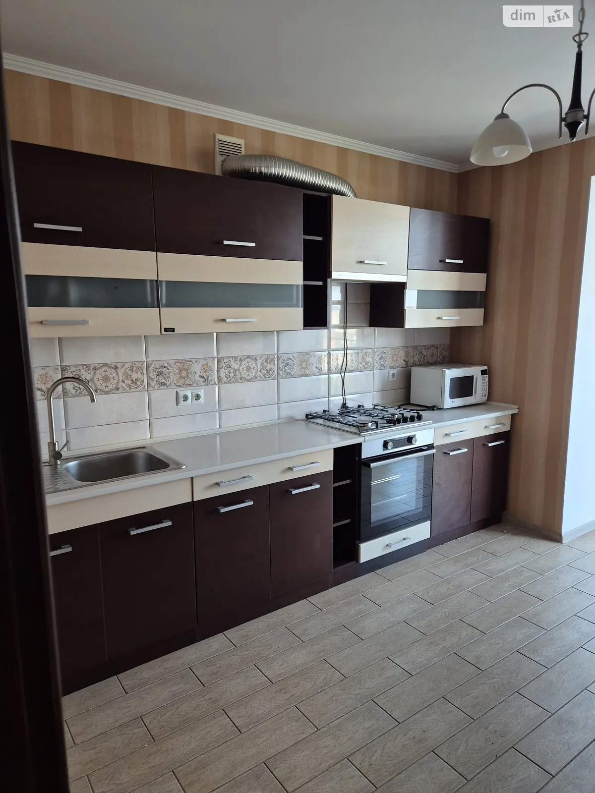 Сдается в аренду 1-комнатная квартира 42 кв. м в Виннице, ул. 600-летия, 9В - фото 1