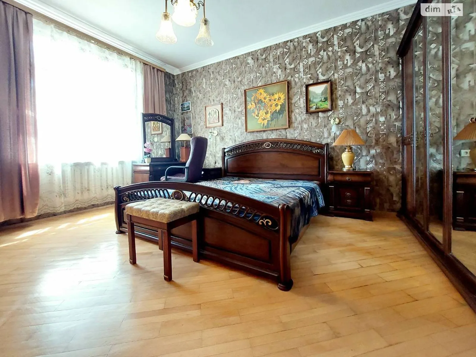 Сдается в аренду 4-комнатная квартира 105 кв. м в Львове, ул. Генерала Тараса Чупринки - фото 1