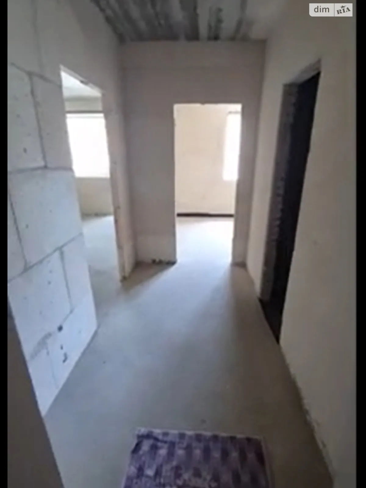 Продается 1-комнатная квартира 41 кв. м в Буче, ул. Лесная, 1Б - фото 1