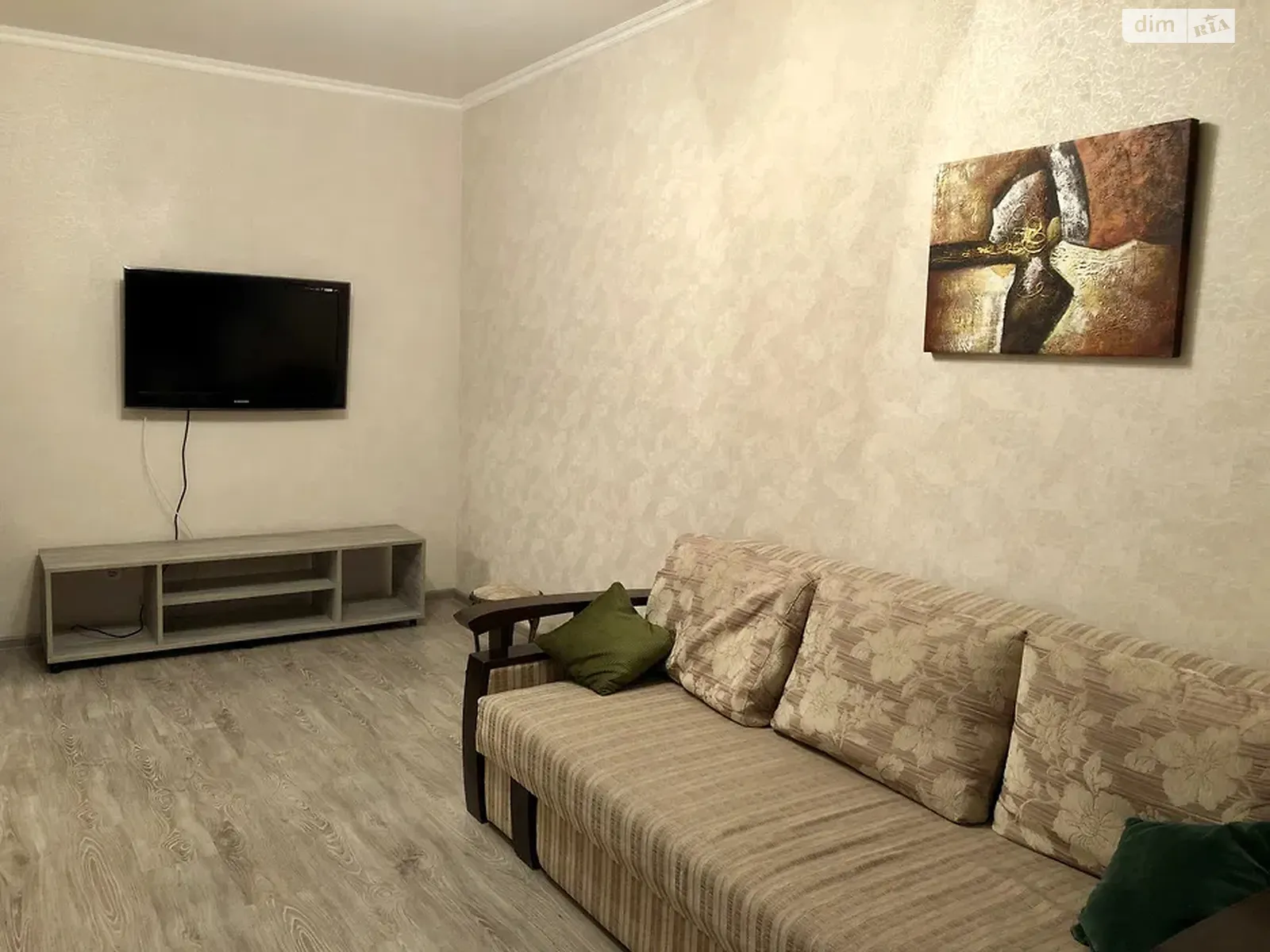 Здається в оренду 2-кімнатна квартира 75 кв. м у Києві, вул. Урлівська, 34 - фото 1