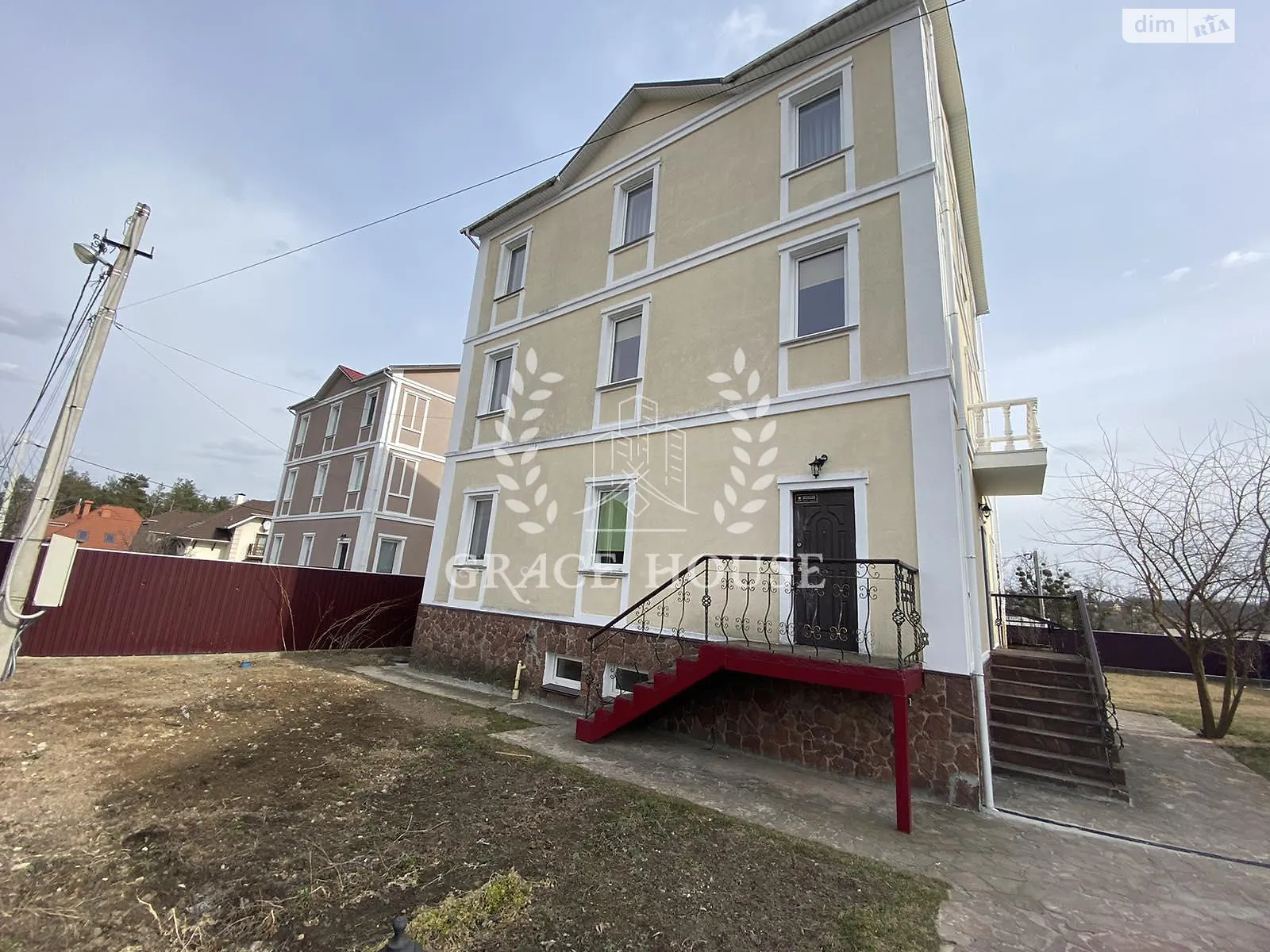 Здається в оренду будинок 3 поверховий 308 кв. м з терасою, цена: 1500 $ - фото 1