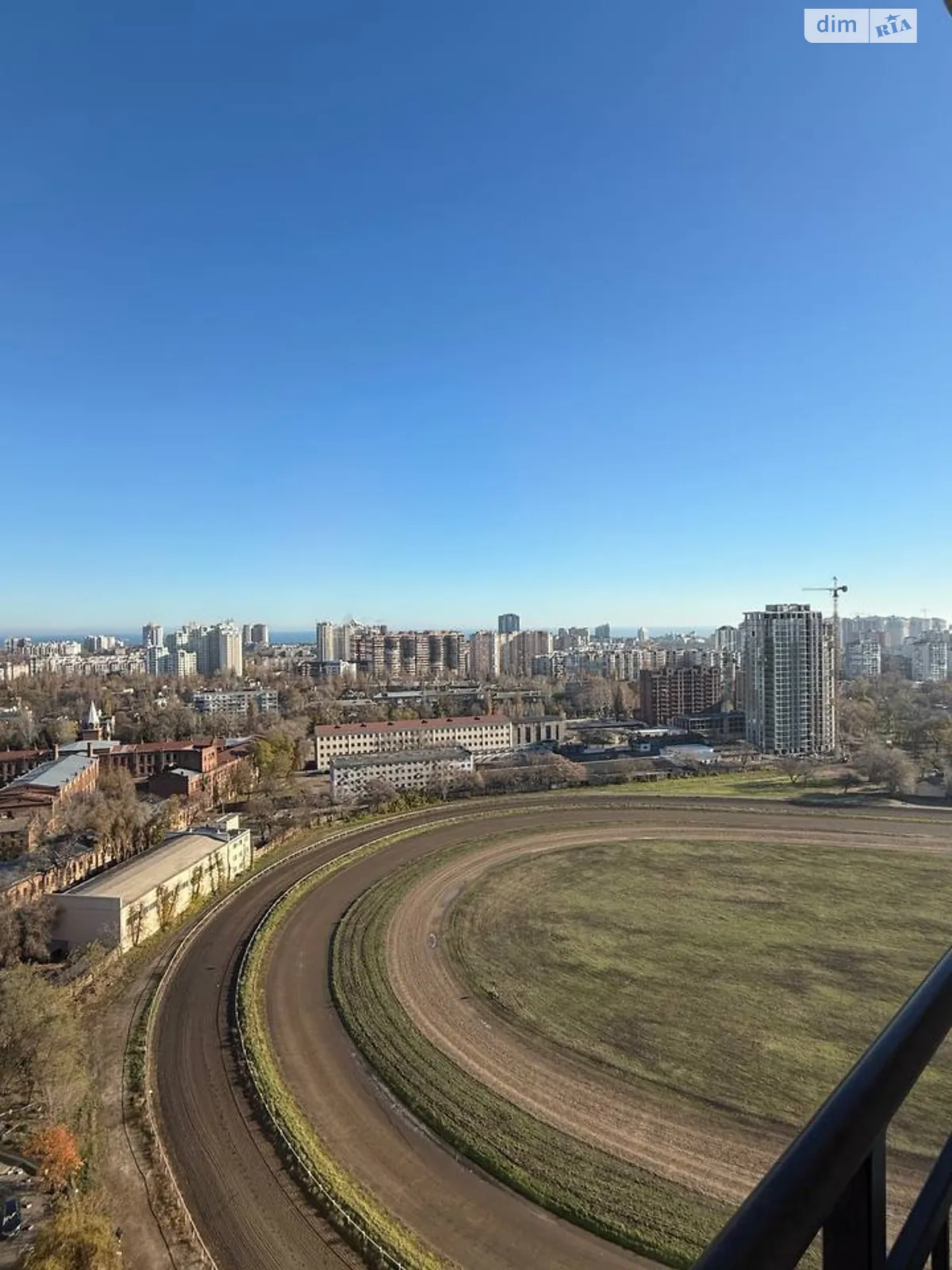 Продається 1-кімнатна квартира 42 кв. м у Одесі, вул. Краснова, 1А - фото 1