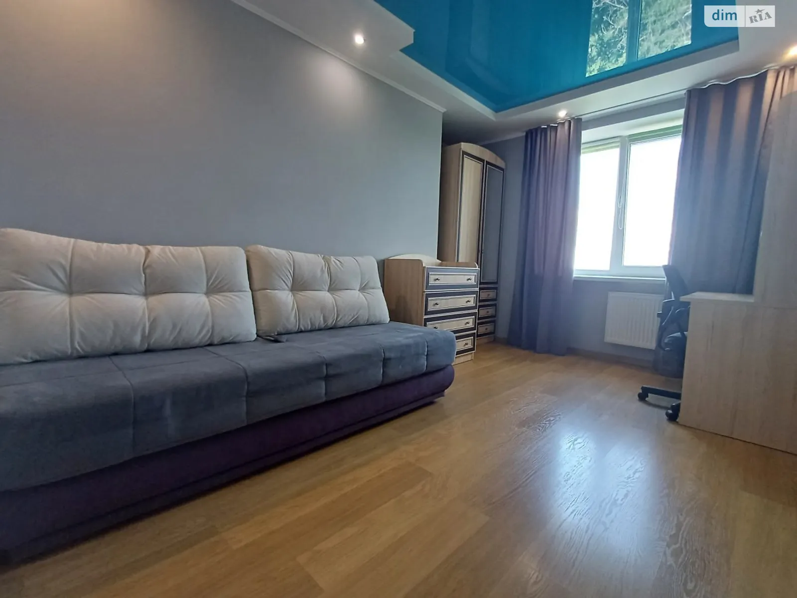 Продається 1-кімнатна квартира 46.5 кв. м у Дніпрі, вул. Артема, 90Б - фото 1