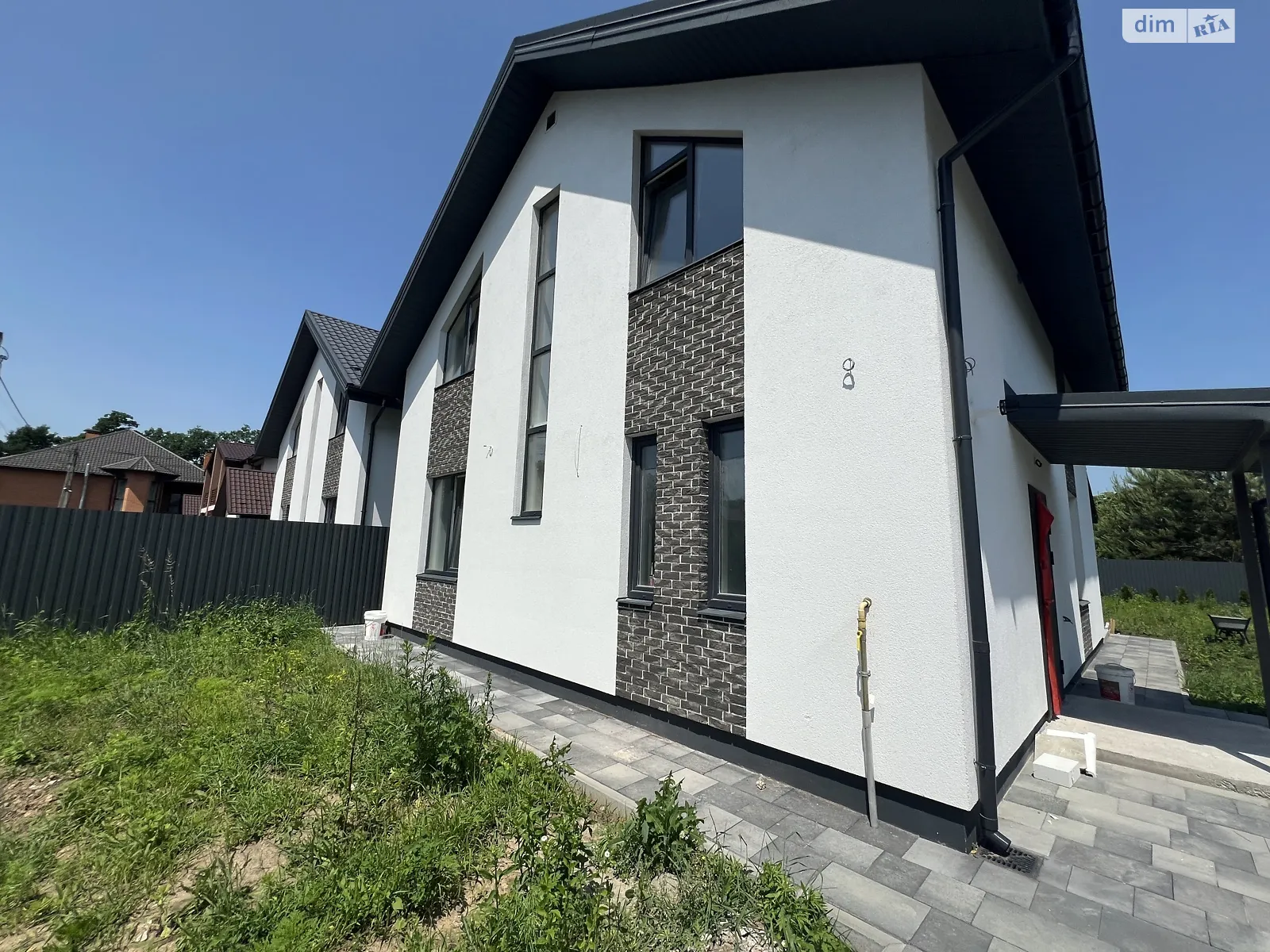 Продається будинок 2 поверховий 150 кв. м з гаражем, цена: 158000 $ - фото 1