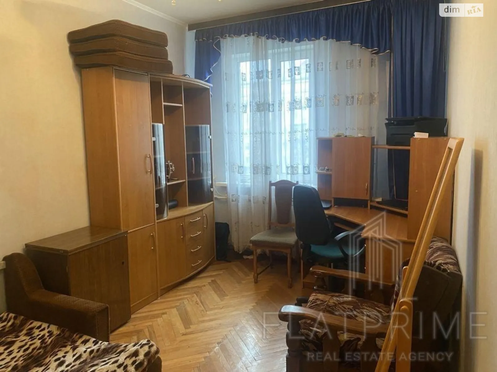 Продается 1-комнатная квартира 100 кв. м в Киеве, просп. Берестейский(Победы), 1 - фото 1