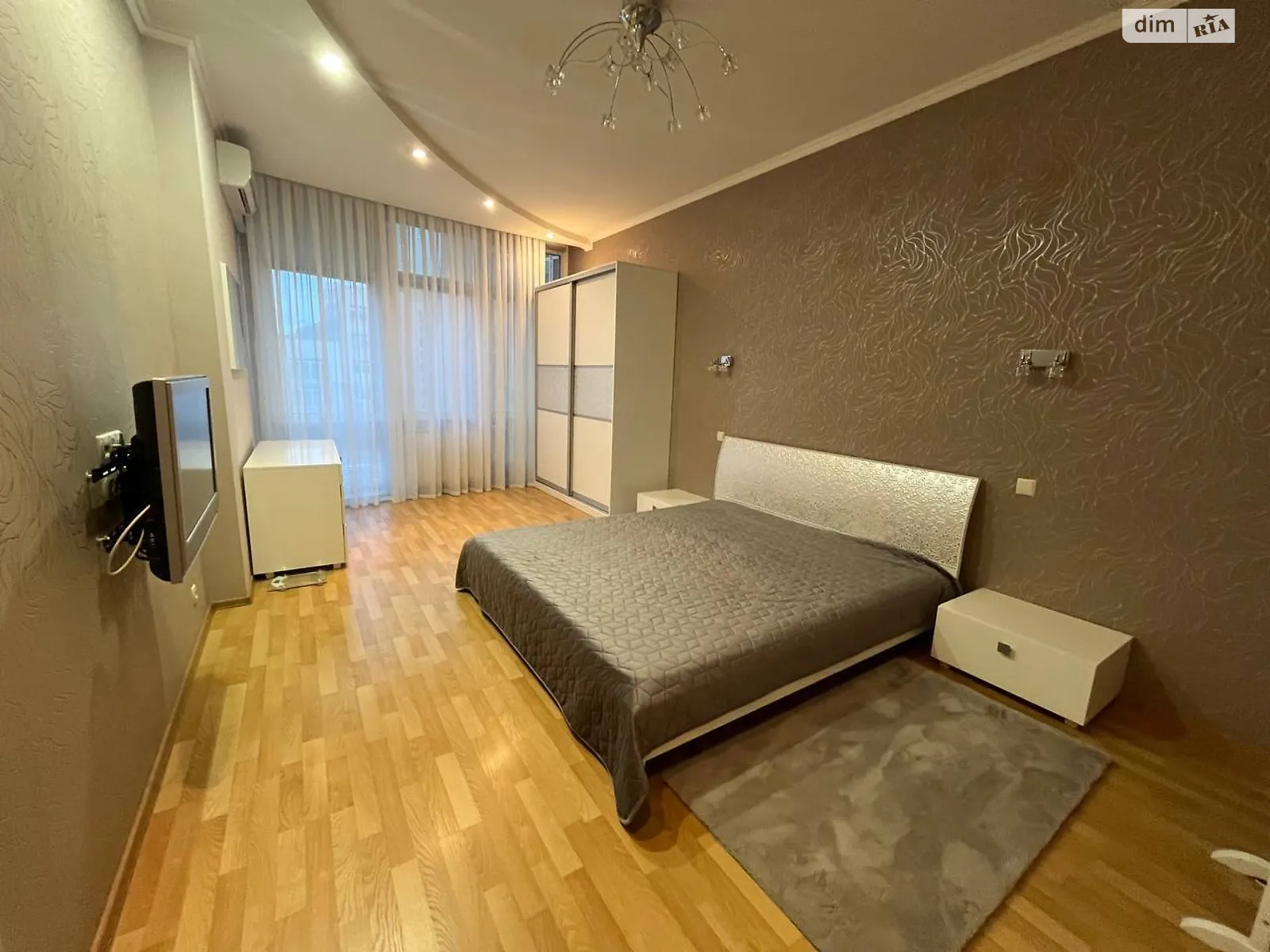 Продается 3-комнатная квартира 103.5 кв. м в, цена: 250000 $ - фото 1